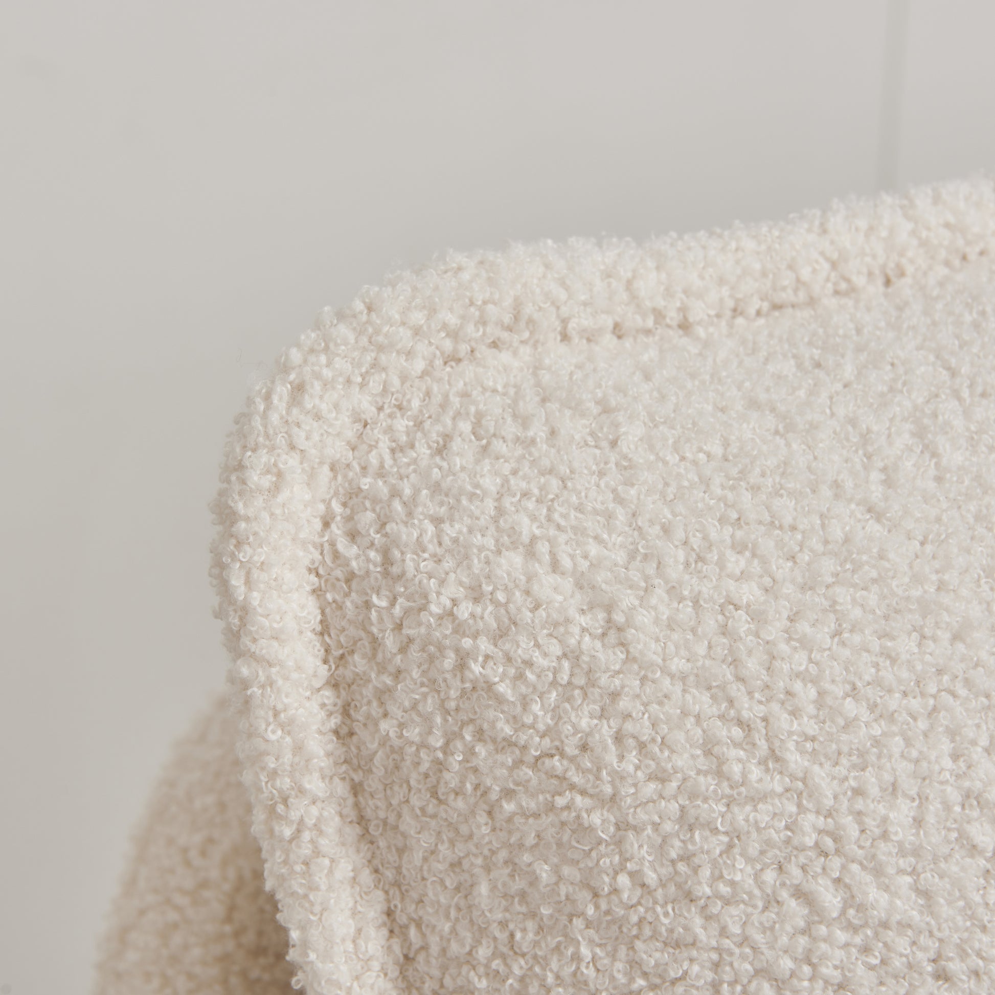 Modern Sherpa Upholstered Accent Chair, Comfortable Living Room Armchair, Lounge Chair For Bedroom, And Office Stylish And Ergonomic Design Beige Foam Sherpa