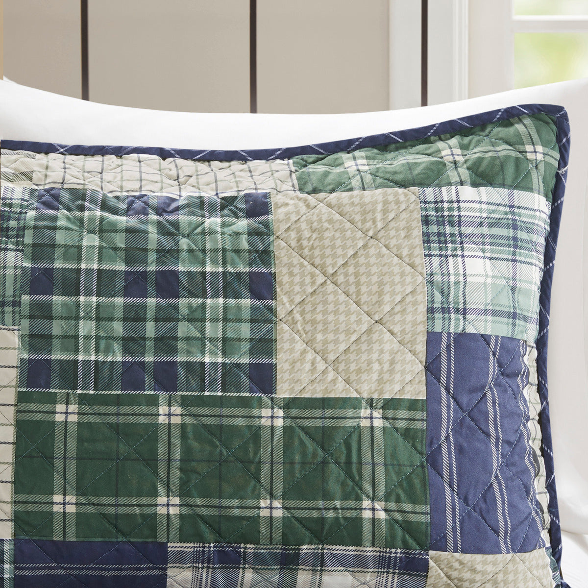 3 Piece Reversible Printed Quilt Set Green Navy Full Queen Green Navy Microfiber