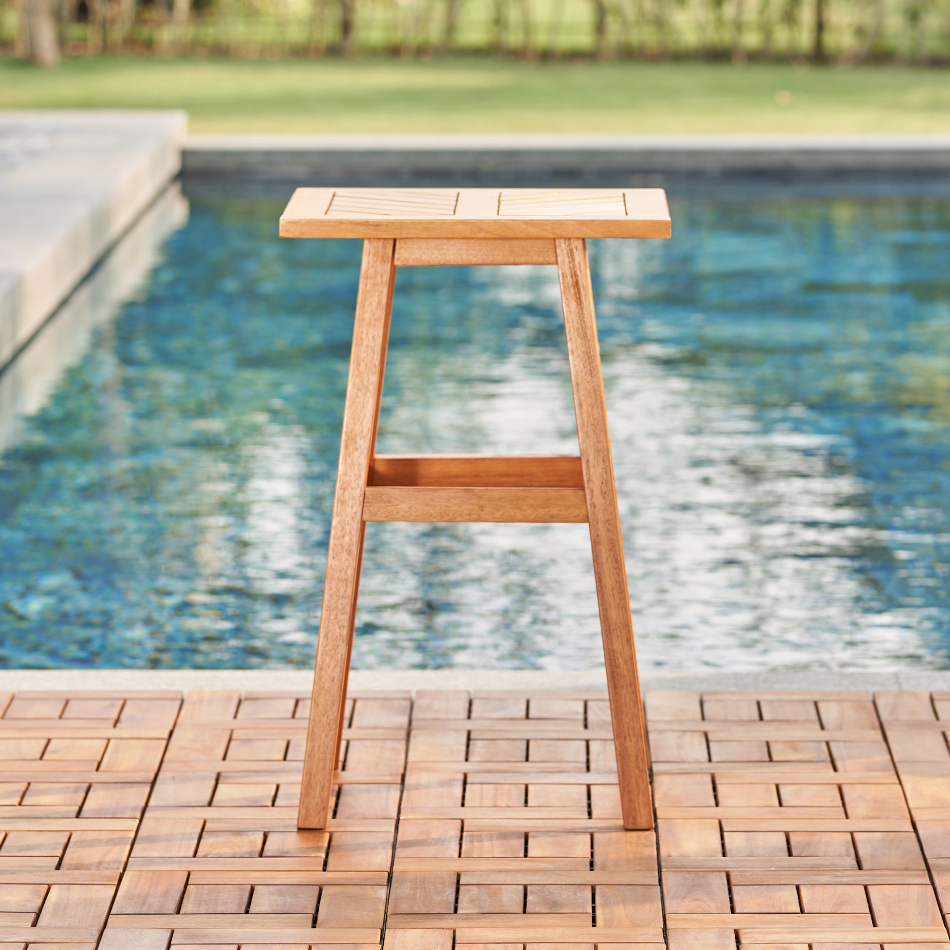 Olina Honey Fish Bone Eucalyptus Wooden Outdoor Side Table Teak Solid Wood