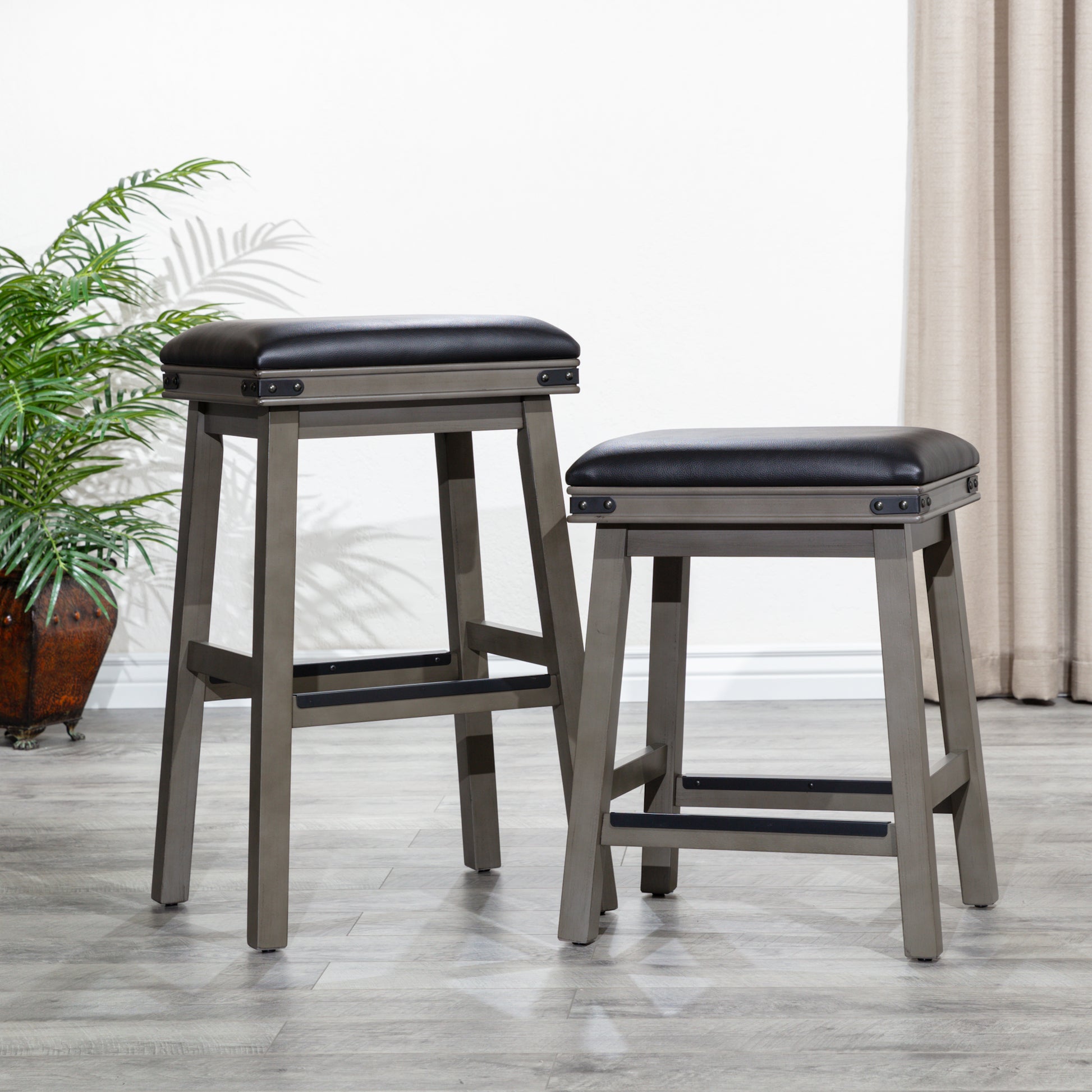 24" Counter Stool, Antique White Finish, Black Leather Seat Antique White Bonded Leather