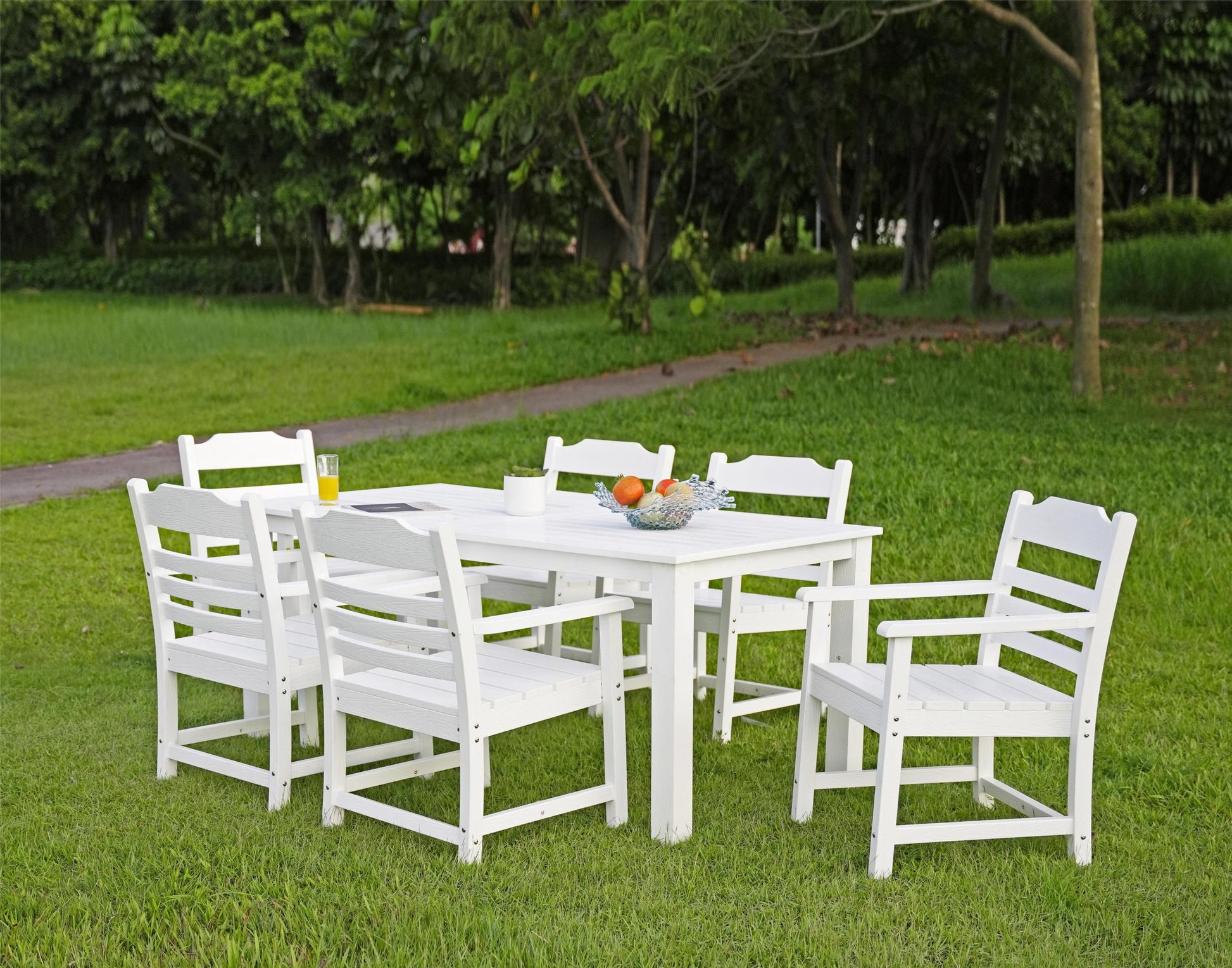 Hips Patio Furniture Dining Chair And Table, 5 Pieces 4 Dining Chairs 1 Dining Table Backyard Conversation Garden Poolside Balcony White White Hdpe