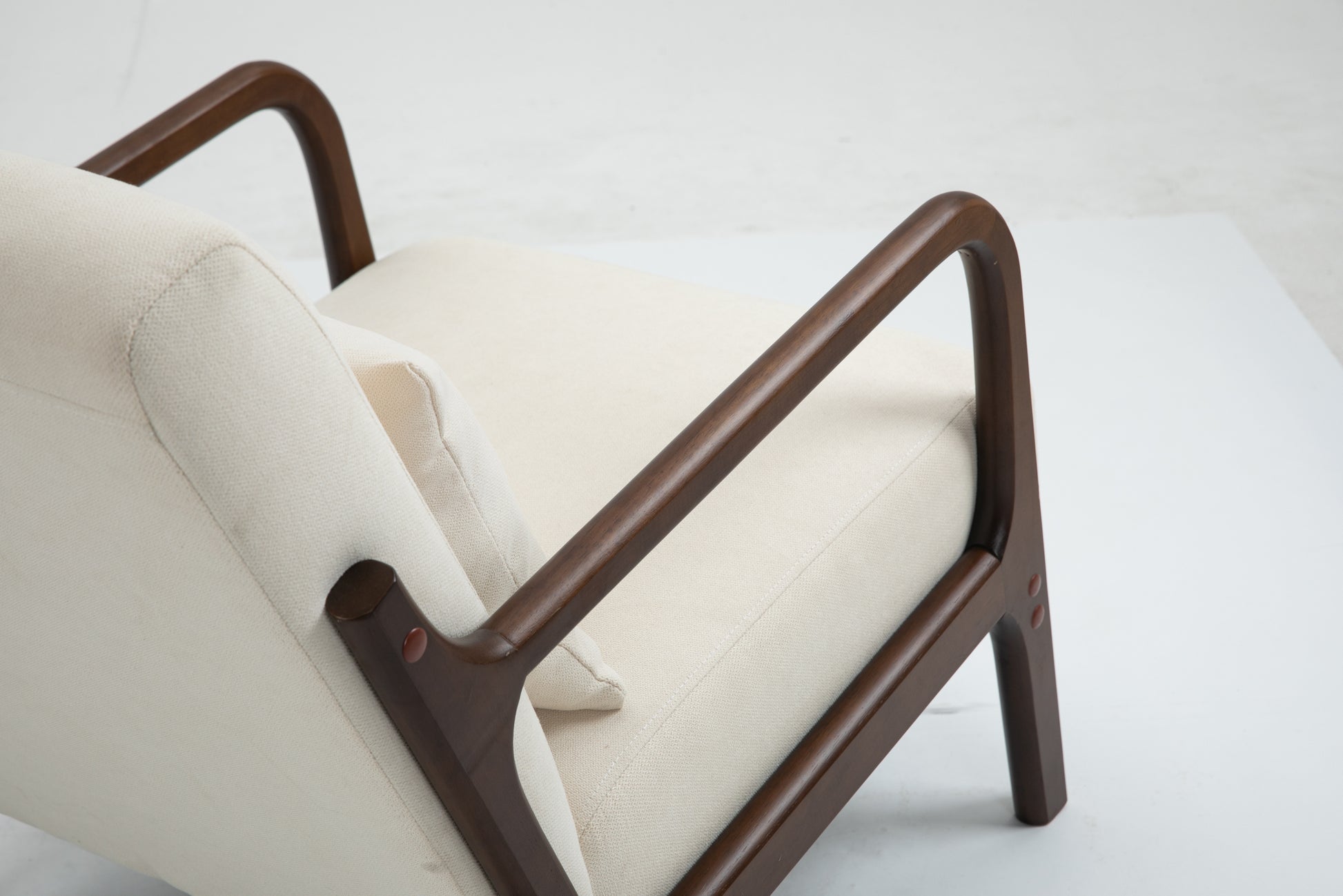 Mid Century Modern Accent Chair With Wood Frame, Upholstered Living Room Chairs With Waist Cushion, Reading Armchair For Bedroom Sunroom White Cotton Velvet