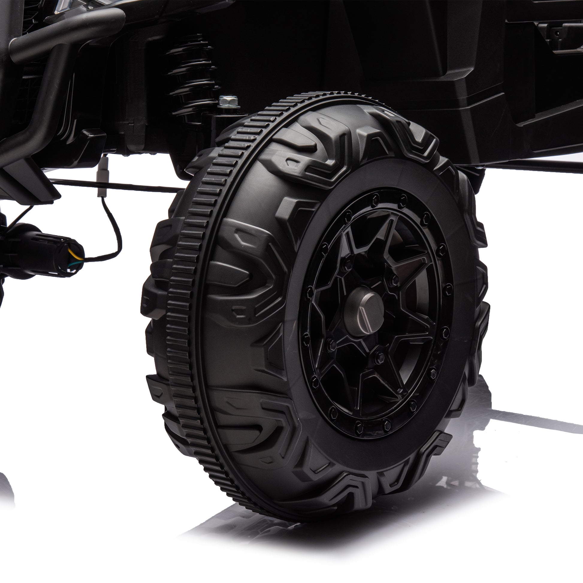 24V Ride On Xxl Utv Car For Kid,2Seater With Two Safety Belts, Side By Side 4X4 Ride On Off Road Truck With Parent Remote Control, Battery Powered Electric Car W High Low Speed, Two Safety Belts. Black Polyethylene