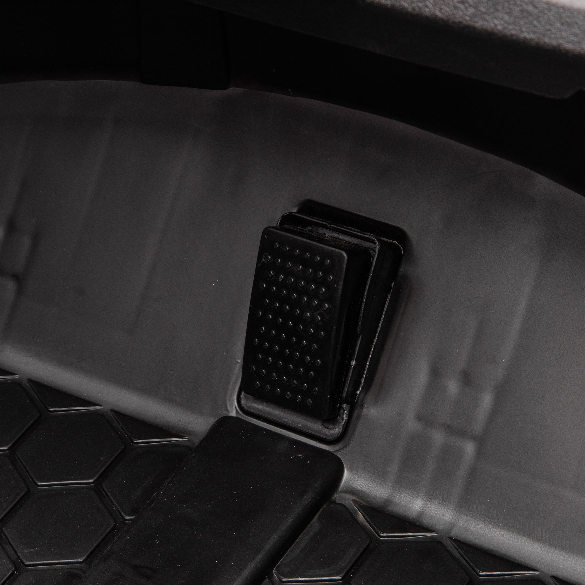 24V Ride On Xxl Utv Car For Kid,2Seater With Two Safety Belts, Side By Side 4X4 Ride On Off Road Truck With Parent Remote Control, Battery Powered Electric Car W High Low Speed, Two Safety Belts. Red Polyethylene