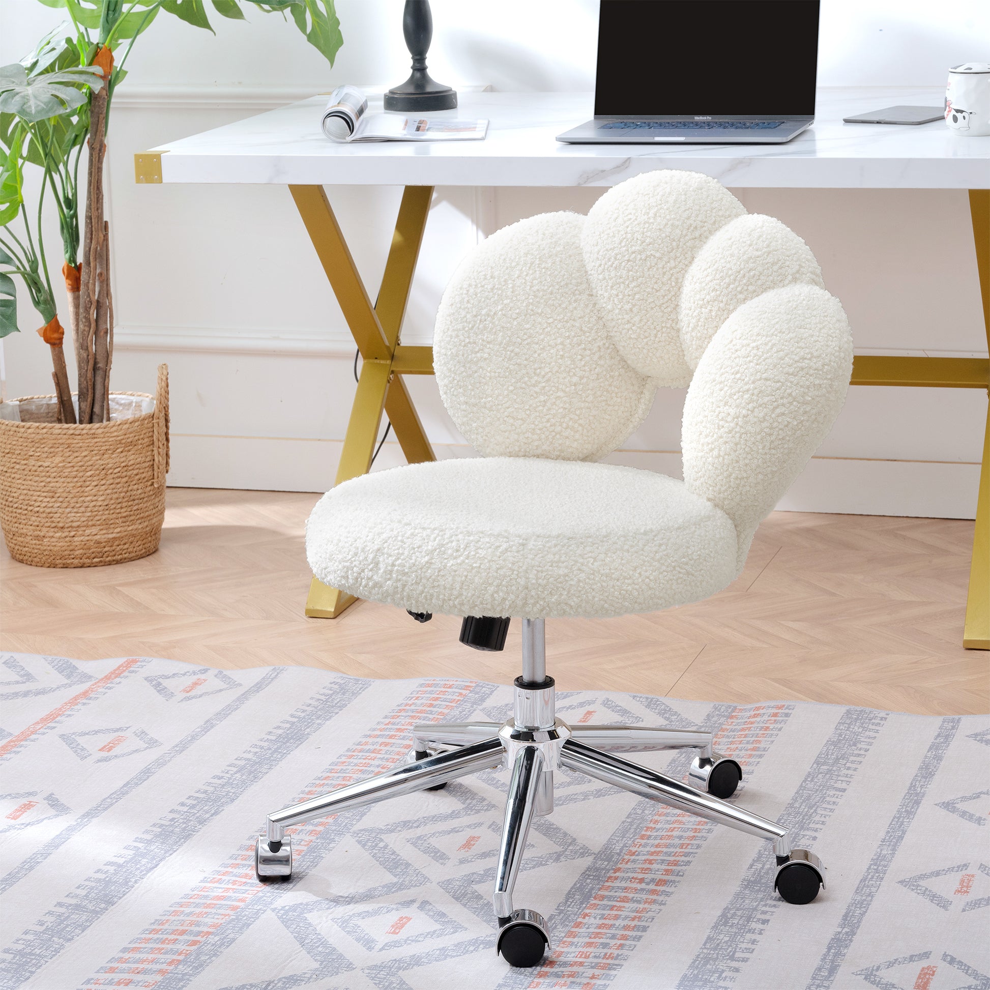 360 Swivel Height Adjustable,Swivel Chair,Teddy Fabric,Home Office Chair White Teddy