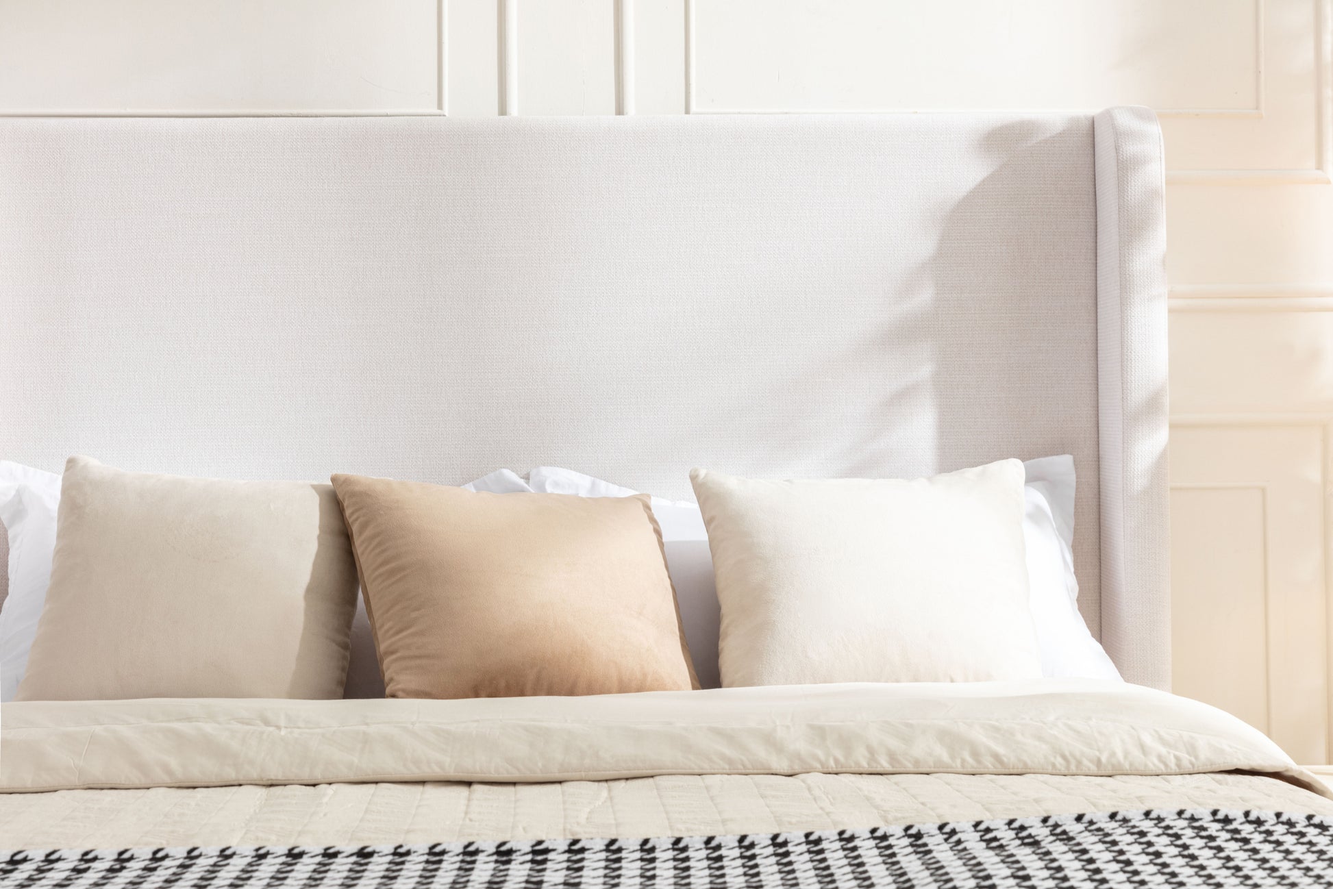 Harper Tall Headboard Upholstered Bed 54" High Headboard Elegant Simplicity No Box Spring Needed Easy Assembly Queen Textured Ivory Canvas Box Spring Not Required Queen Ivory Metal Brown Bedroom Contemporary Oak Bed Frame Foam Chenille Fabric Metal