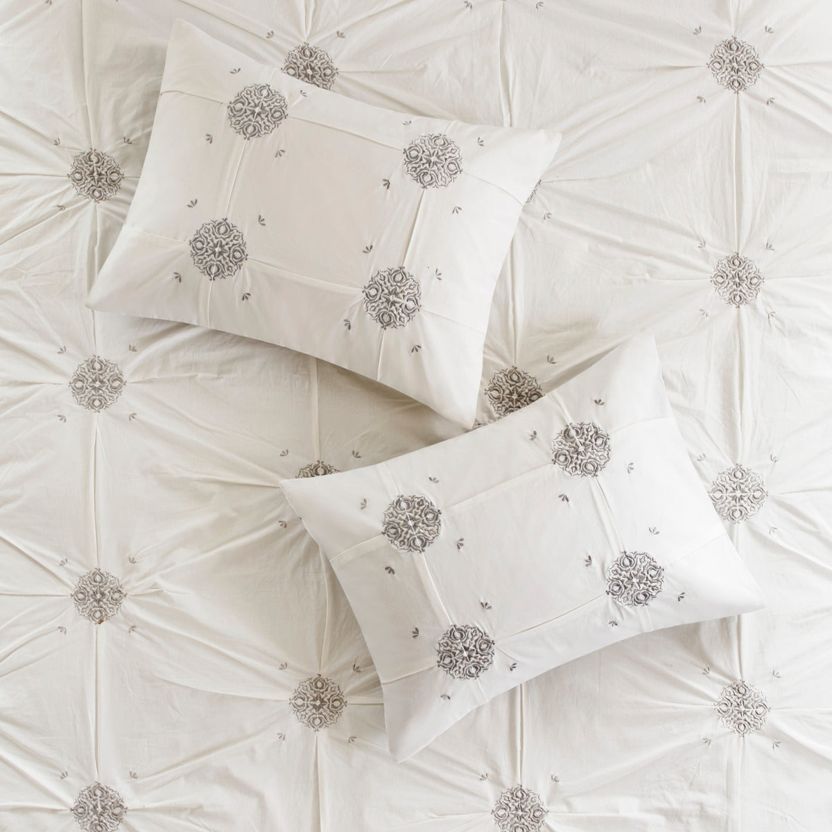 6 Piece Embroidered Cotton Reversible Comforter Set Ivory Full Queen Full Ivory Polyester