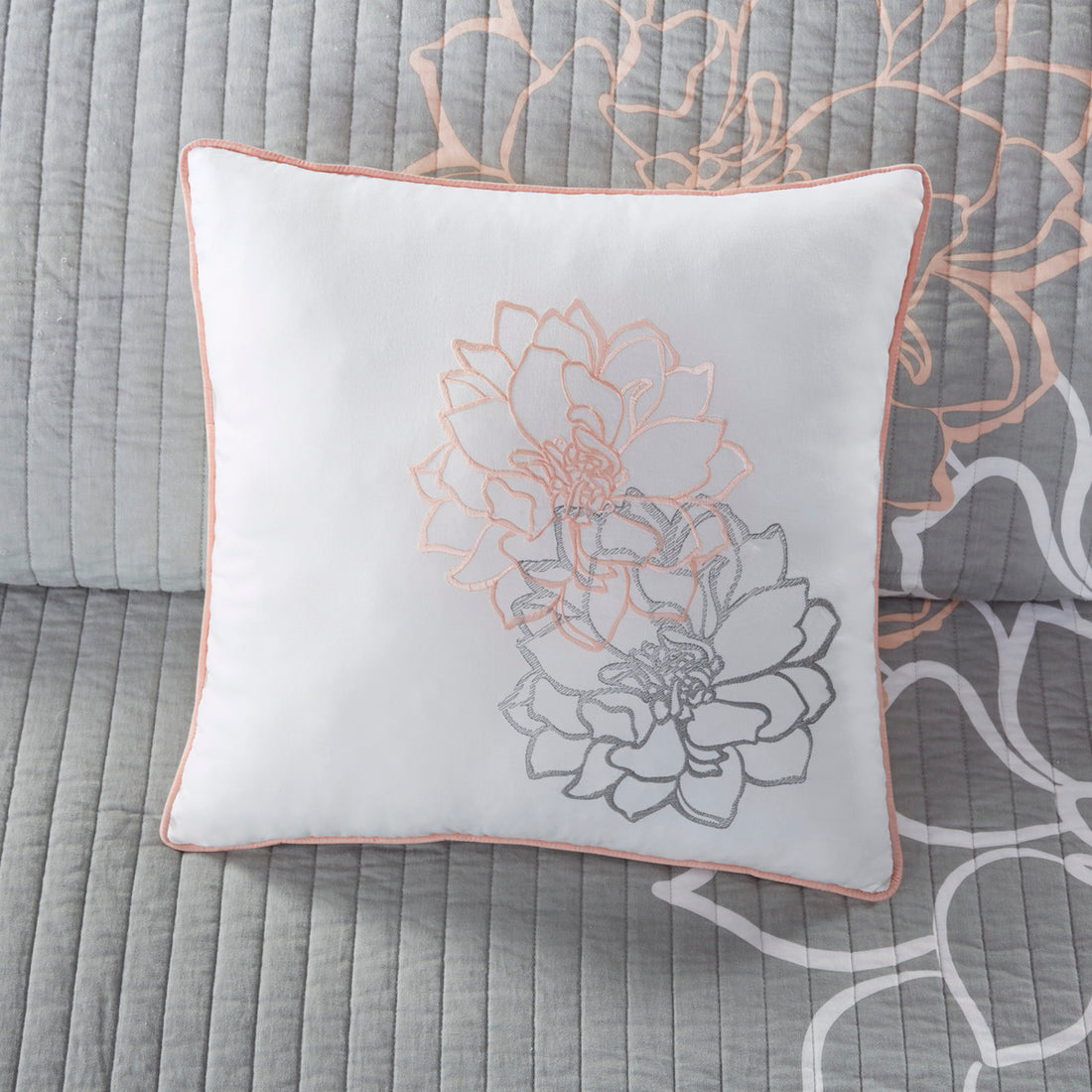 6 Piece Printed Cotton Quilt Set With Throw Pillows Grey Peach King Cal King King Grey Peach Polyester