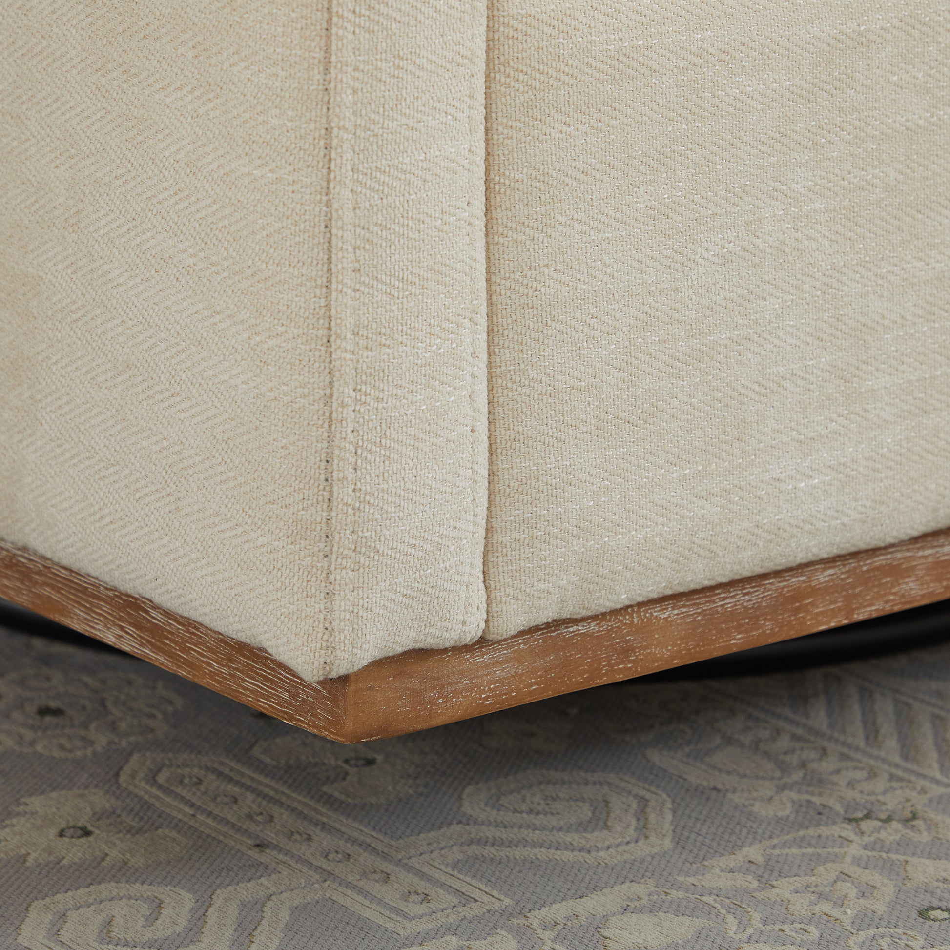 30.7"W Square Upholstered Swivel Accent Chair And Comfy Accent Single Sofa Chair, 360 Degree Club Chair, Lounge Armchair For Living Room Bedroom Apartment Nursery.Beige Beige Chenille