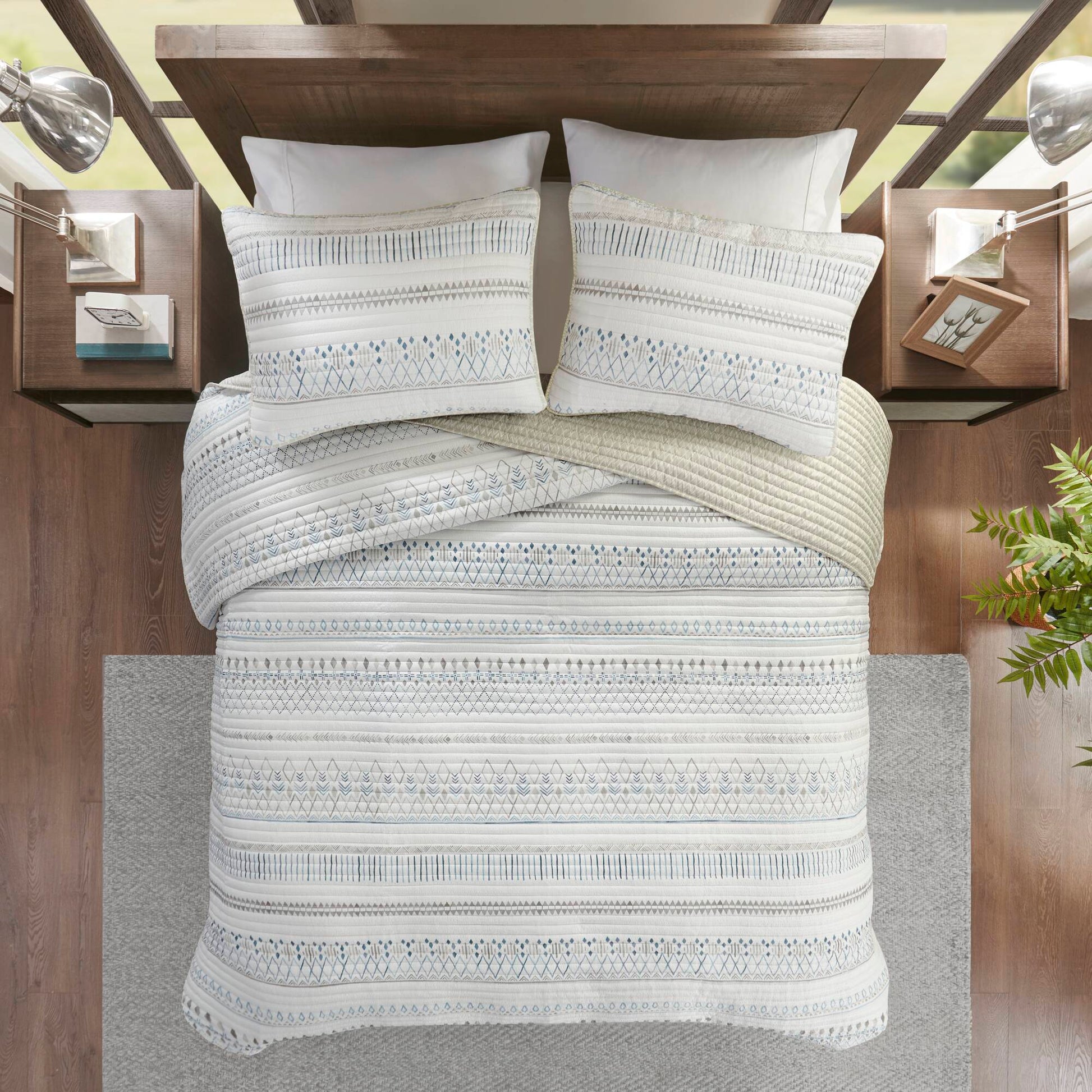 3 Piece Printed Microfiber Seersucker Quilt Set Taupe Blue King Cal King King Taupe Blue Polyester