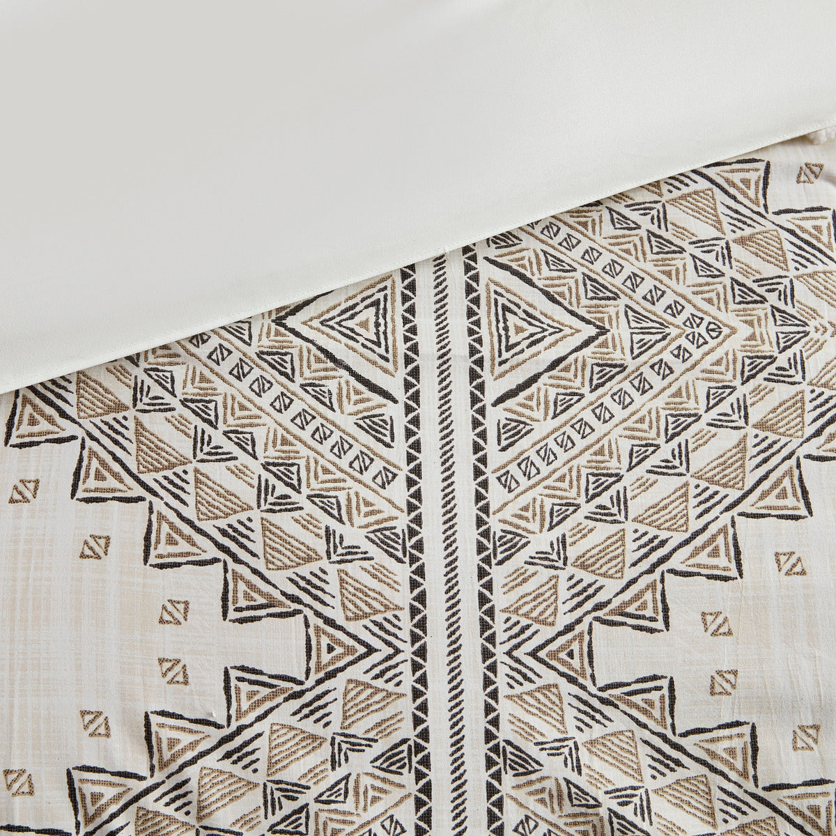 4 Piece Printed Duvet Cover Set With Throw Pillow Queen Black Ivory Polyester