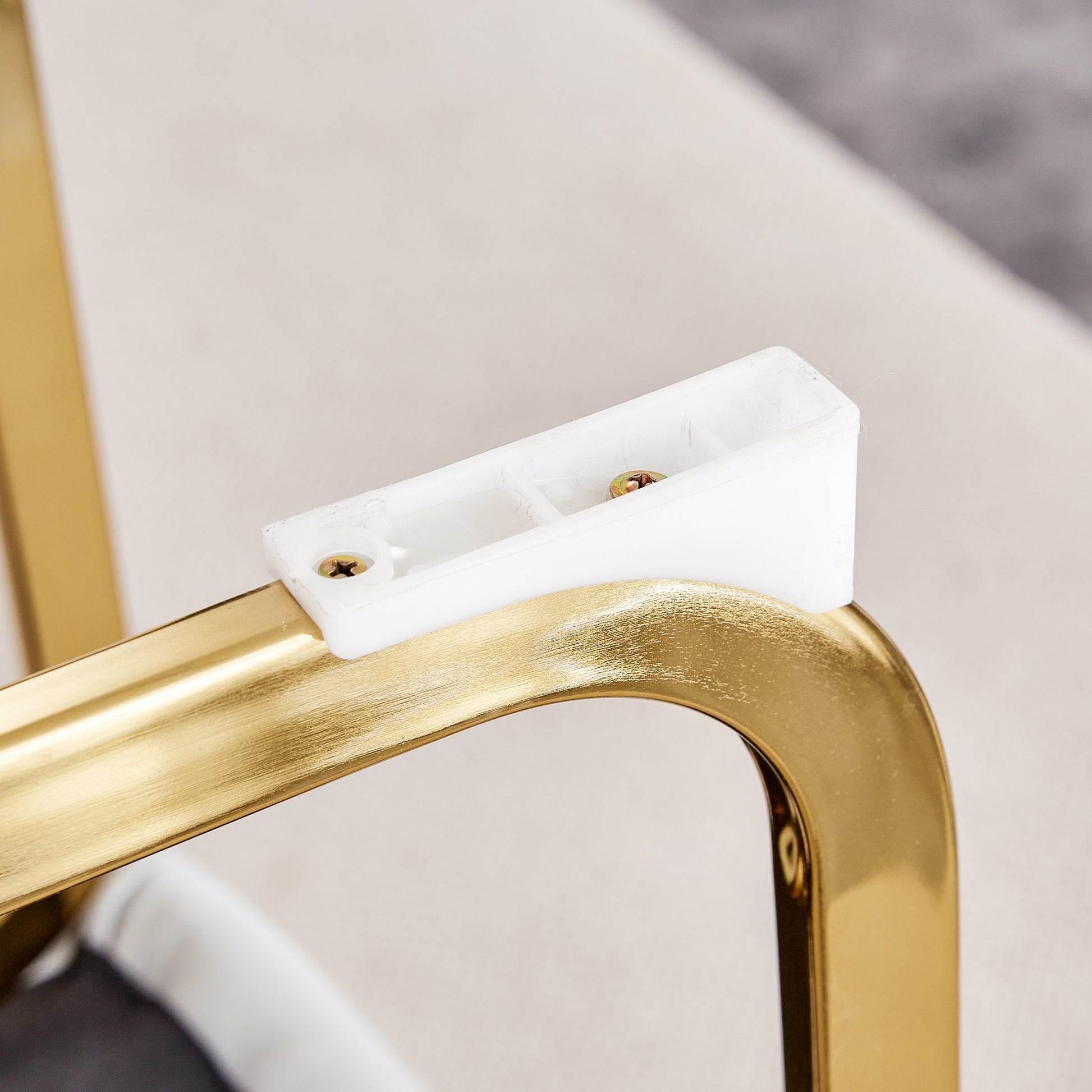 Table And Chair Set.Large Modern Rectangular Table With 0.4 Inch Patterned Glass Tabletop And Large Mdf Table Legs.Comes With 6 Chairs With Faux Leather Cushioned Seats And Golden Metal Legs. Gold White Seats 6 Mdf Glass