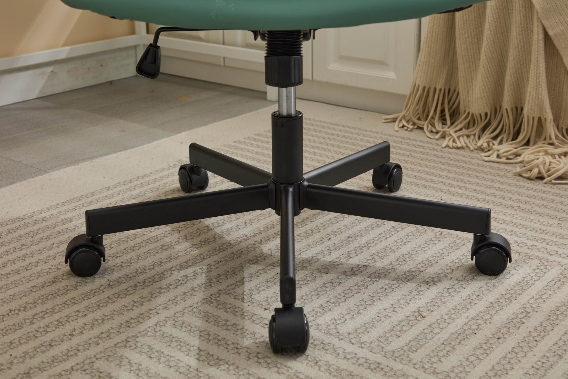 Armless Office Desk Chair With Wheels: Pu Leather Cross Legged Wide Chair,Comfortable Adjustable Swivel Computer Task Chairs For Home,Office,Make Up,Small Space,Bed Room Green Antique Fiber Foam And Polyester Fiber Pad Pvc