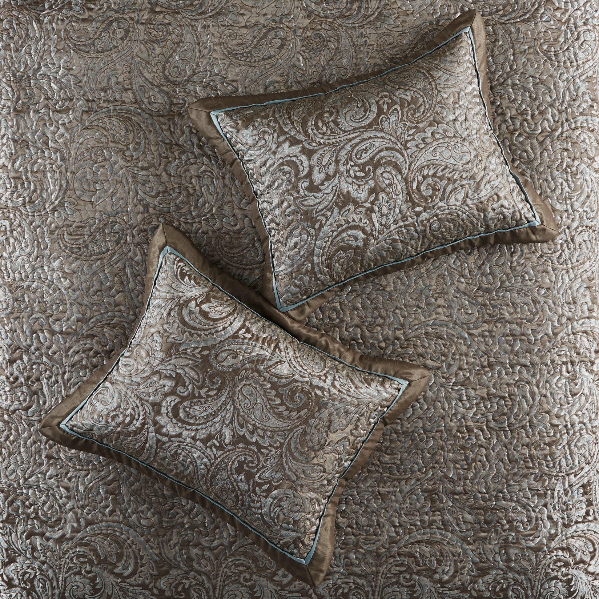 5 Piece Jacquard Bedspread Set With Throw Pillows Blue Brown Queen Queen Blue Brown Cotton