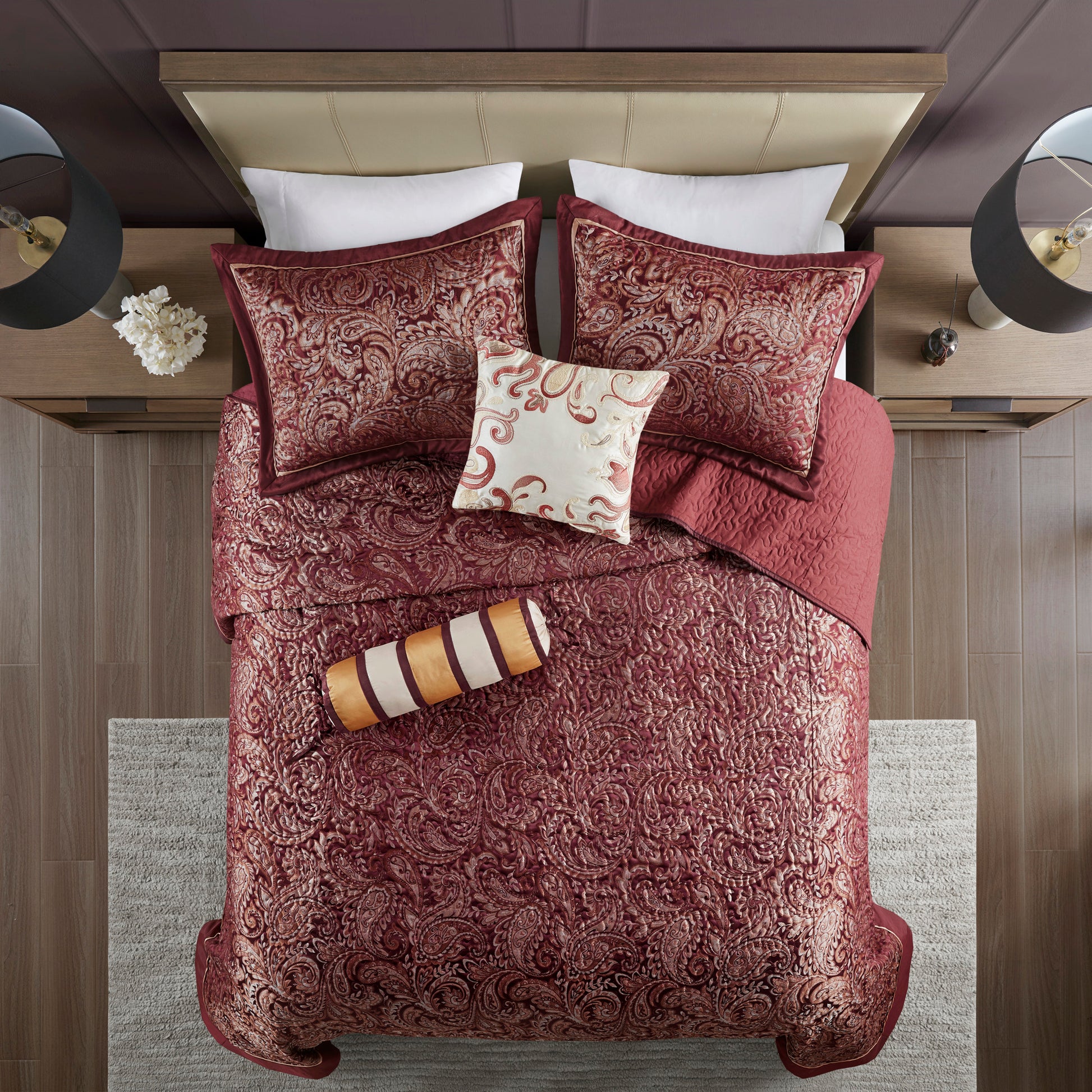 5 Piece Jacquard Bedspread Set With Throw Pillows Burdy King King Burgundy Cotton