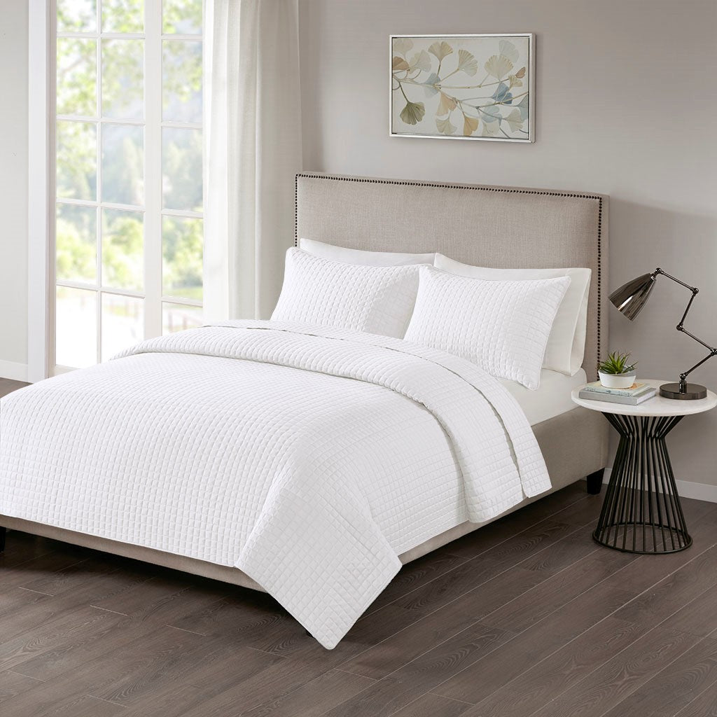 3 Piece Reversible Quilt Set White Full Queen White Polyester