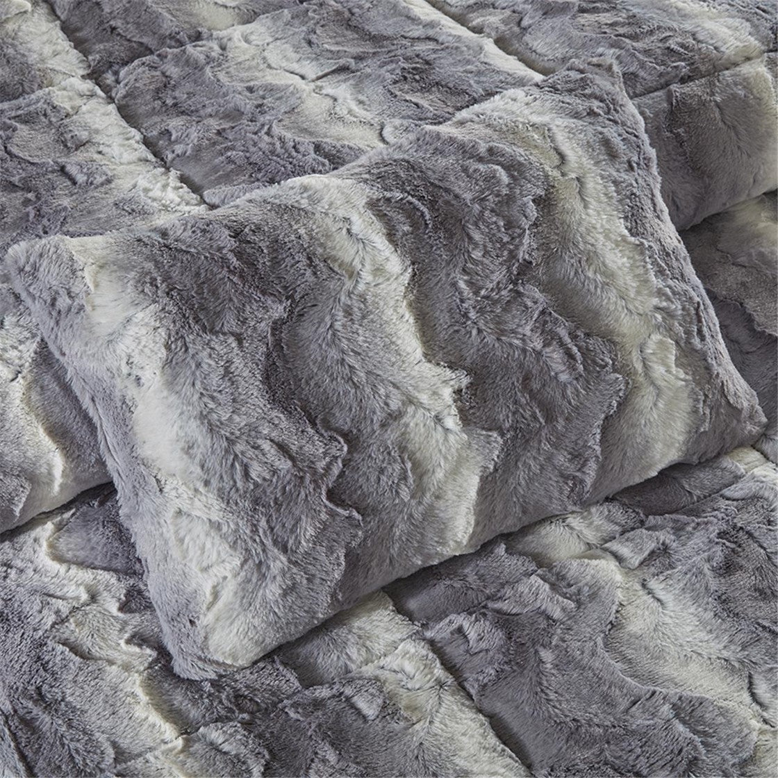 4Pc Faux Fur Comforter Set Queen Grey Polyester