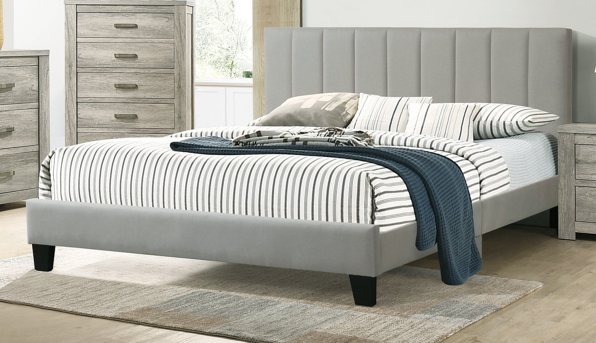 1Pc Eastern King Size Bed Beautiful Gray Polyfiber Vertical Tufted Hb Platform Bedframe Slats Bedroom Furniture Box Spring Not Required King Grey,Light Gray Wood Bedroom Modern,Transitional