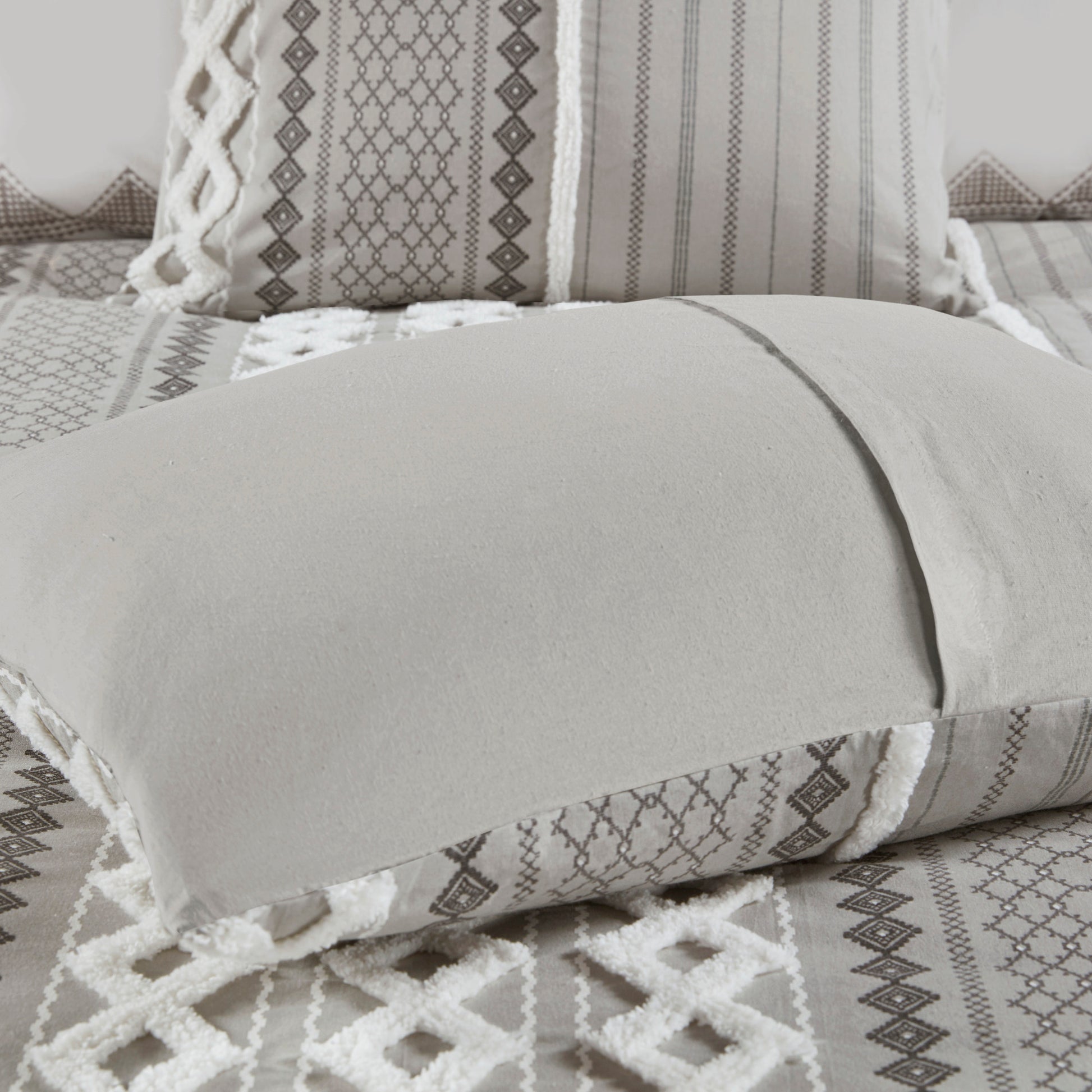 Cotton Printed Comforter Set With Chenille Gray Full Queen Queen Gray Cotton