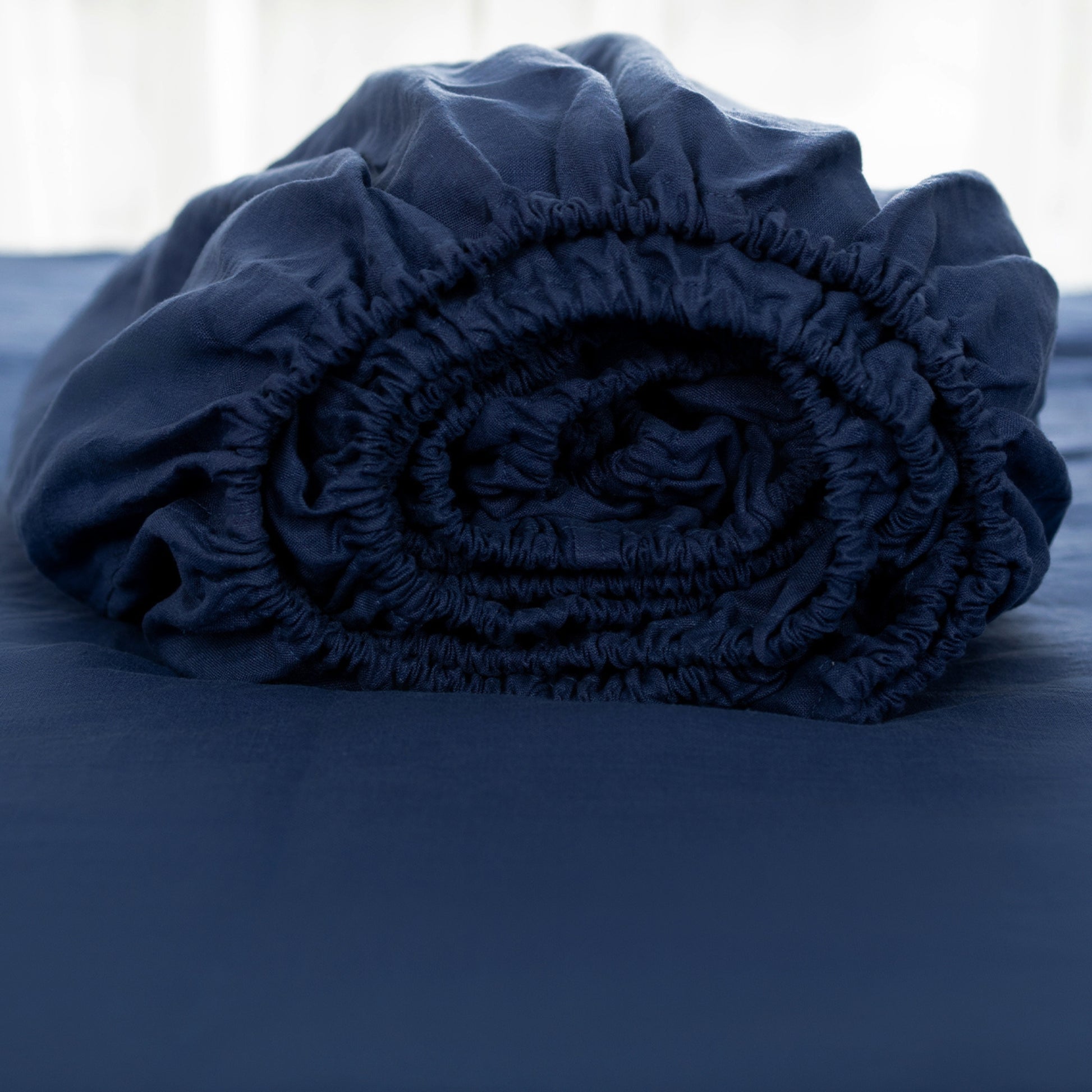 California King Fitted Sheet 1 Pc, California King Sheets, Linen Sheets, Hotel Sheets,& Fade Resistant Cal King Sheets Navy Linen