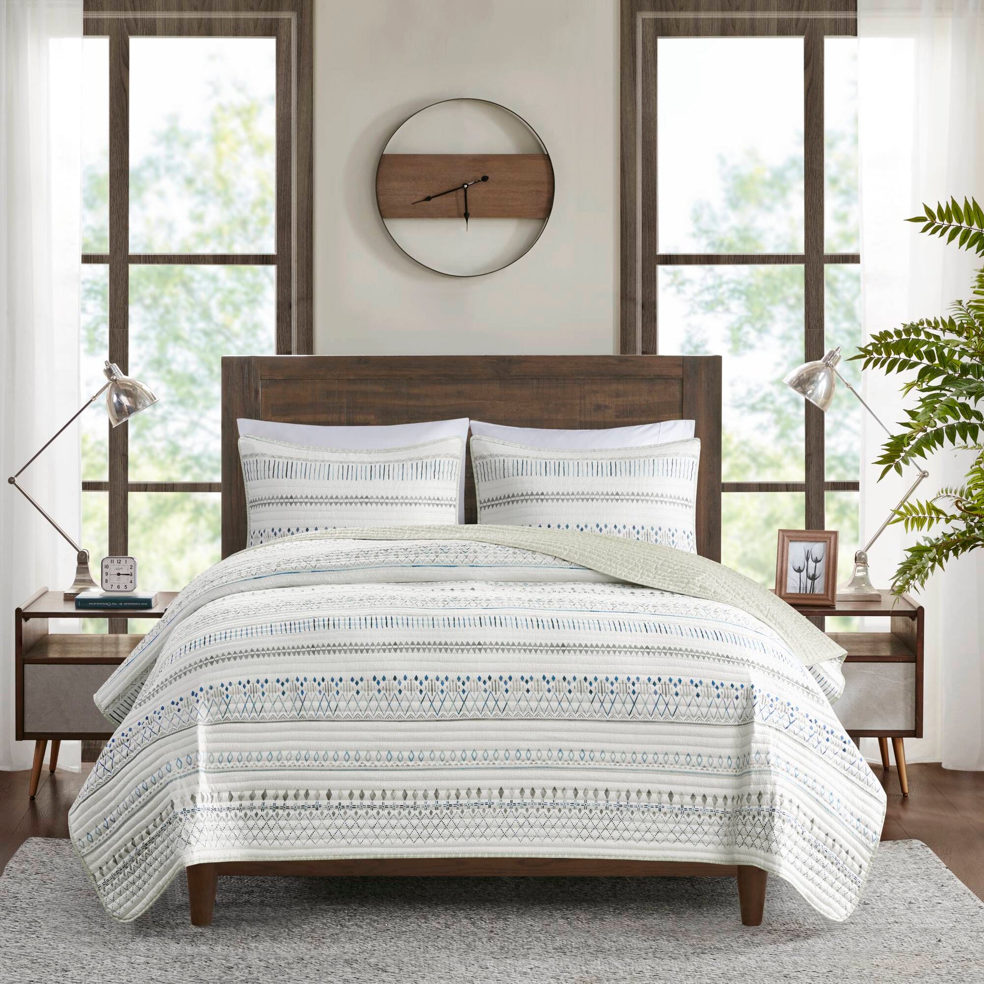 3 Piece Printed Microfiber Seersucker Quilt Set Taupe Blue King Cal King King Taupe Blue Polyester