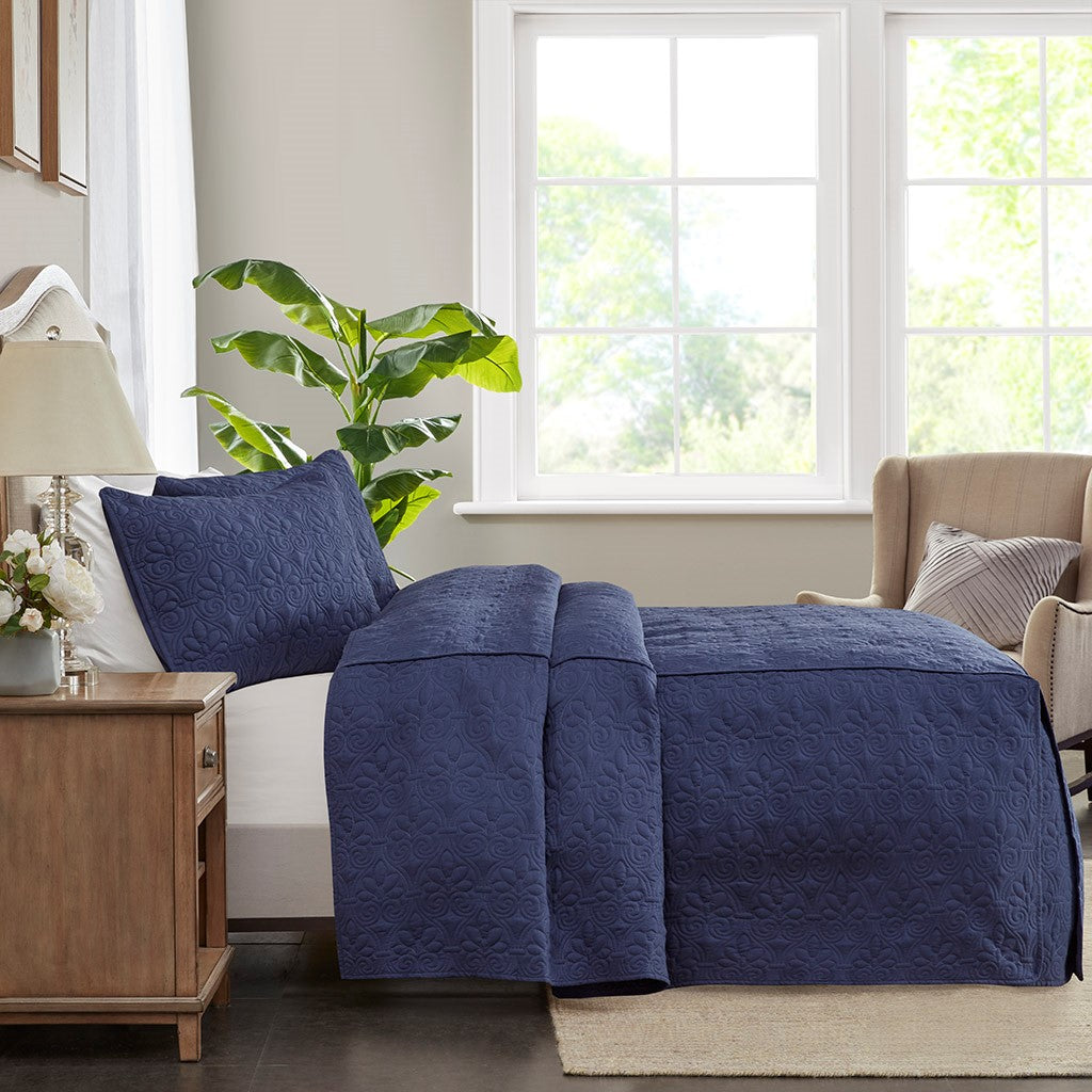 3 Piece Split Corner Pleated Quilted Bedspread Navy Queen Navy Polyester