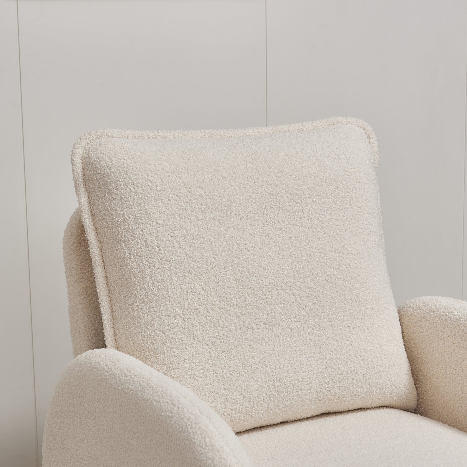 Modern Sherpa Upholstered Accent Chair, Comfortable Living Room Armchair, Lounge Chair For Bedroom, And Office Stylish And Ergonomic Design Beige Foam Sherpa