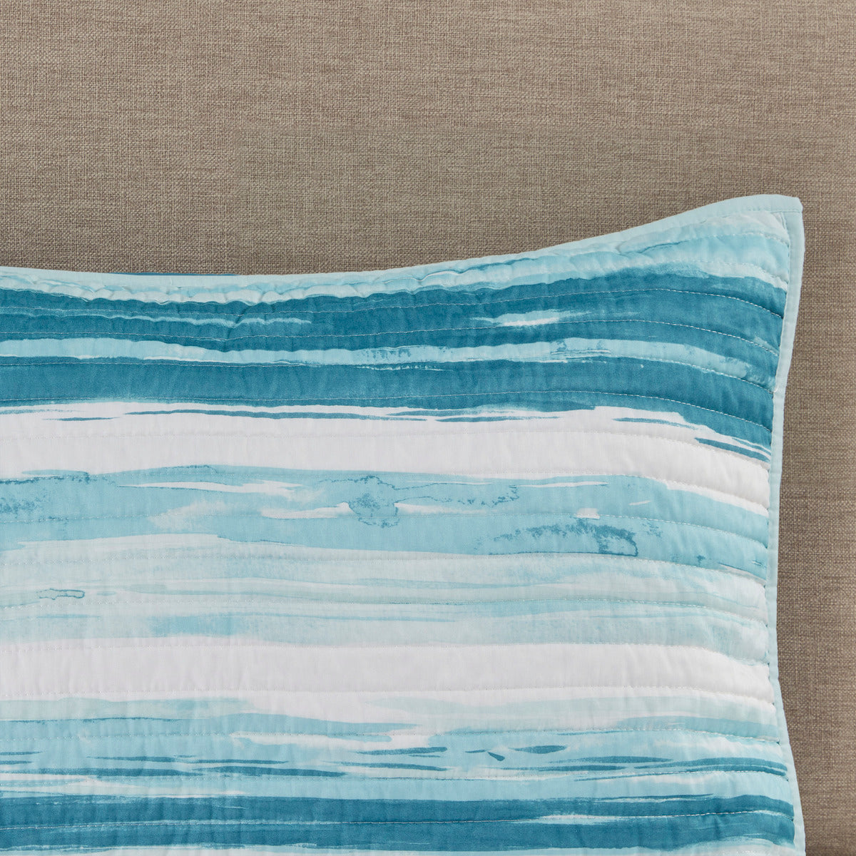 6 Piece Printed Quilt Set With Throw Pillows Aqua Full Queen Full Aqua Cotton