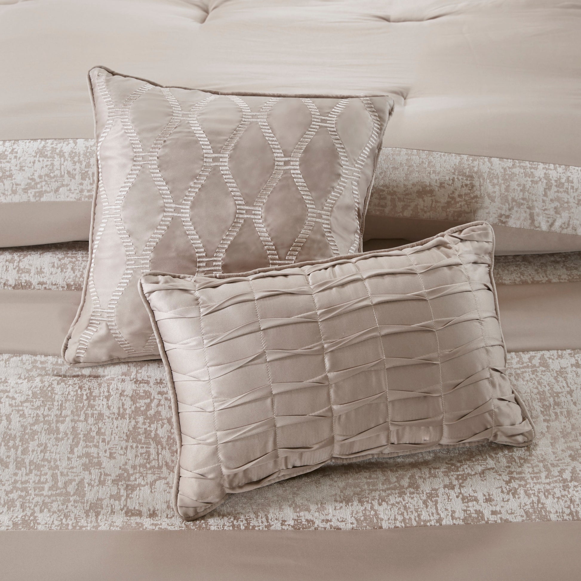 7 Piece Chenille Jacquard Comforter Set Taupe Cal King California King Multicolor Polyester