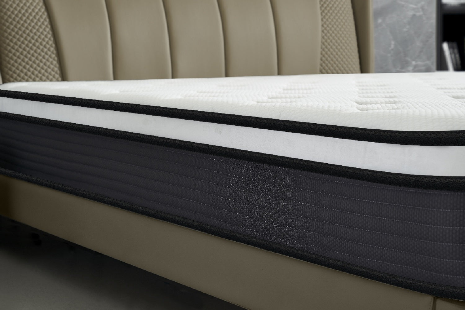 Hybrid 10 Inch Queen Mattress In A Box, Pillow Top Bed Cushion Withand Hypoallergenic Design, Medium Firm For Lumbar Support White Gray Foam Spring Queen