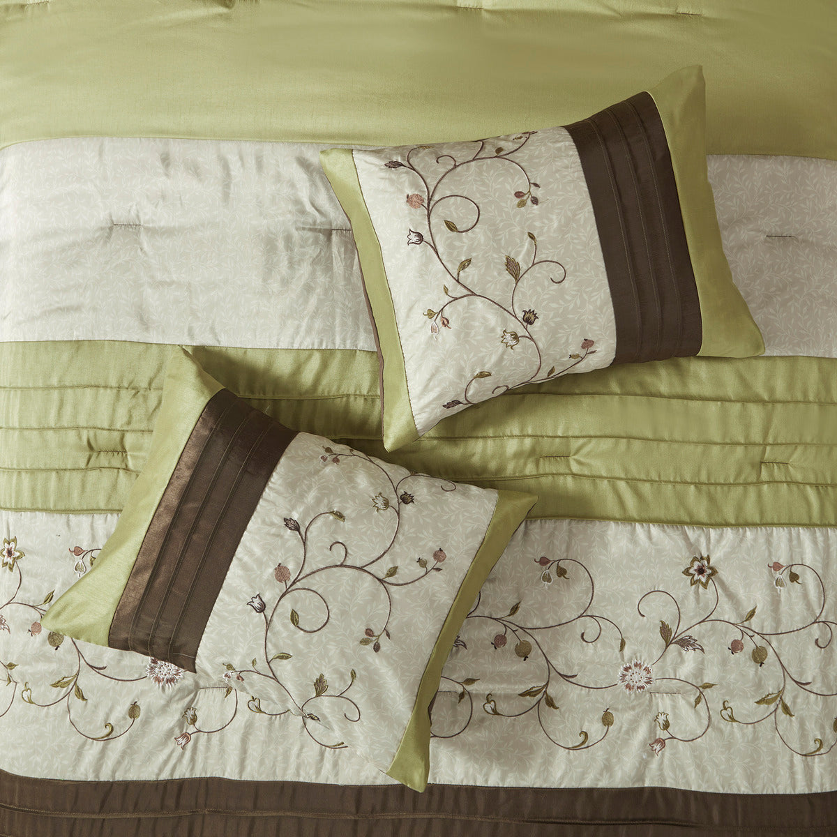 Embroidered 7 Piece Comforter Set Green Queen Queen Green Polyester