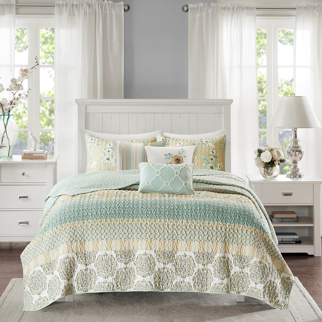 6 Piece Cotton Quilt Set With Throw Pillows Green King Cal King Green Polyester