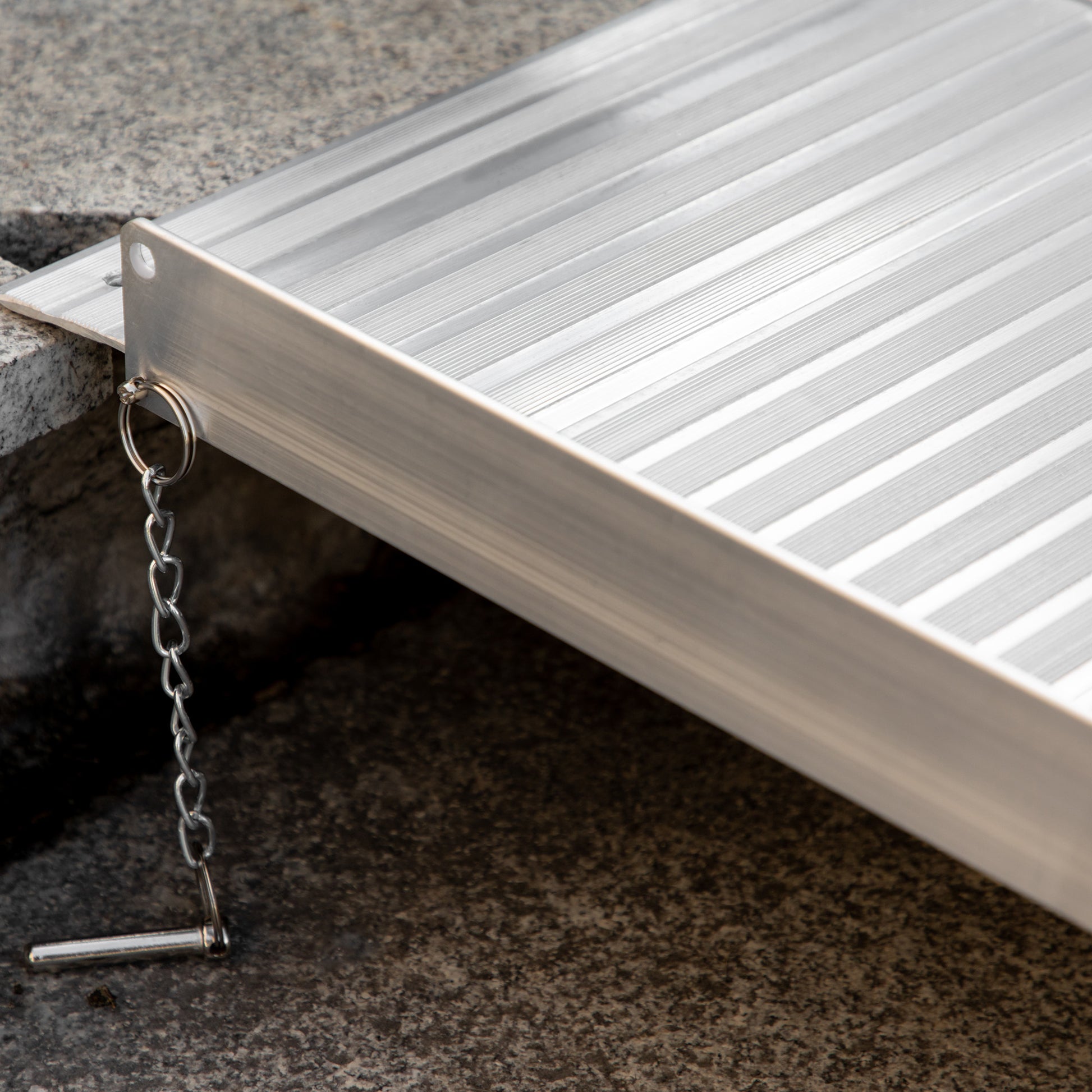 Homcom Textured Aluminum Folding Wheelchair Handicap Ramp, 6' Silver Aluminum