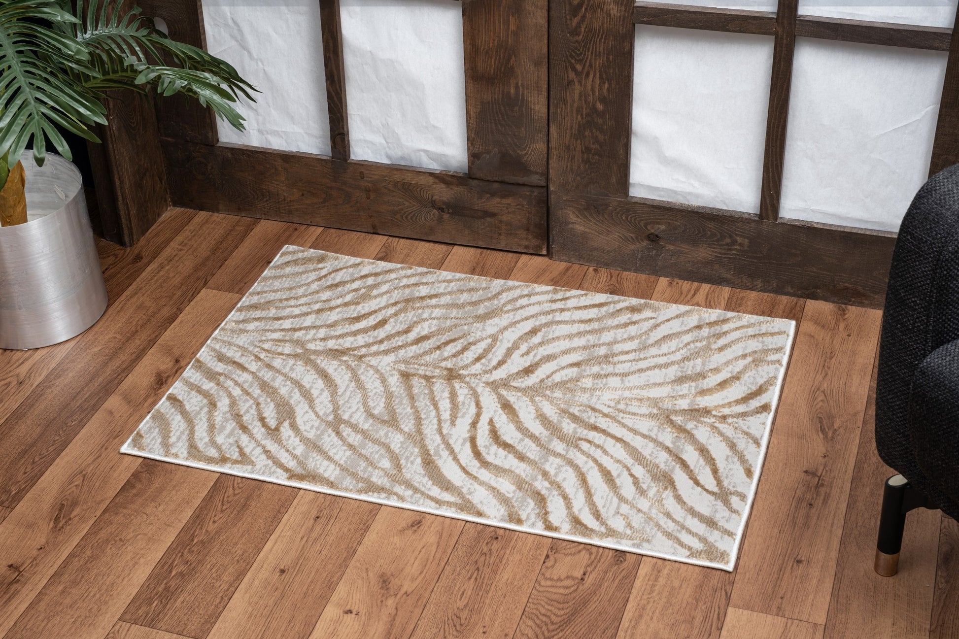 Elegance Gc Cnc6007 Gold 5 Ft. 3 In. X 7 Ft. 3 In. Area Rug Gold Polyester