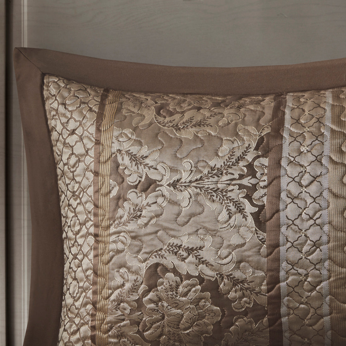 5 Piece Reversible Jacquard Bedspread Set Brown Gold Queen Queen Brown Gold Microfiber