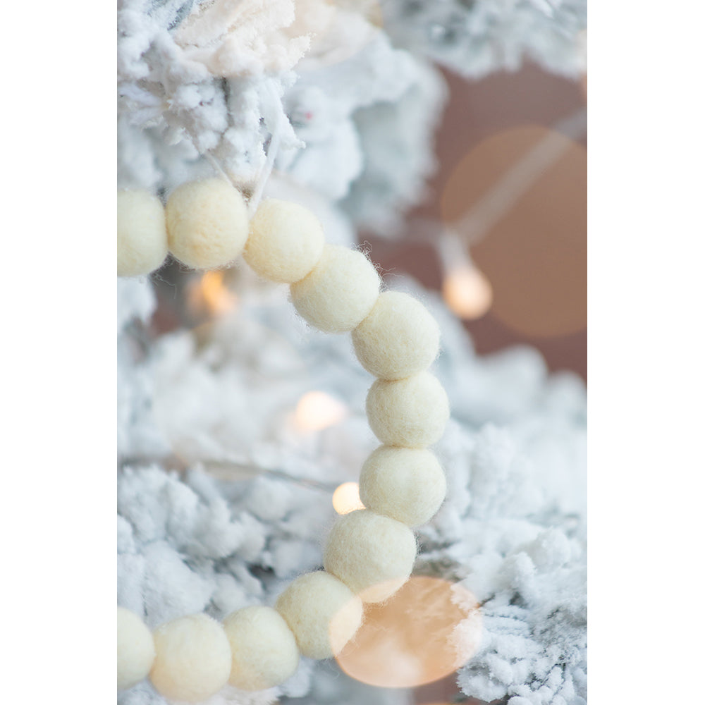 6.7" Cream Ball Wreath, Christmas Tree Ornaments For Holiday Party Decorations, Set Of 6 Cream Wool