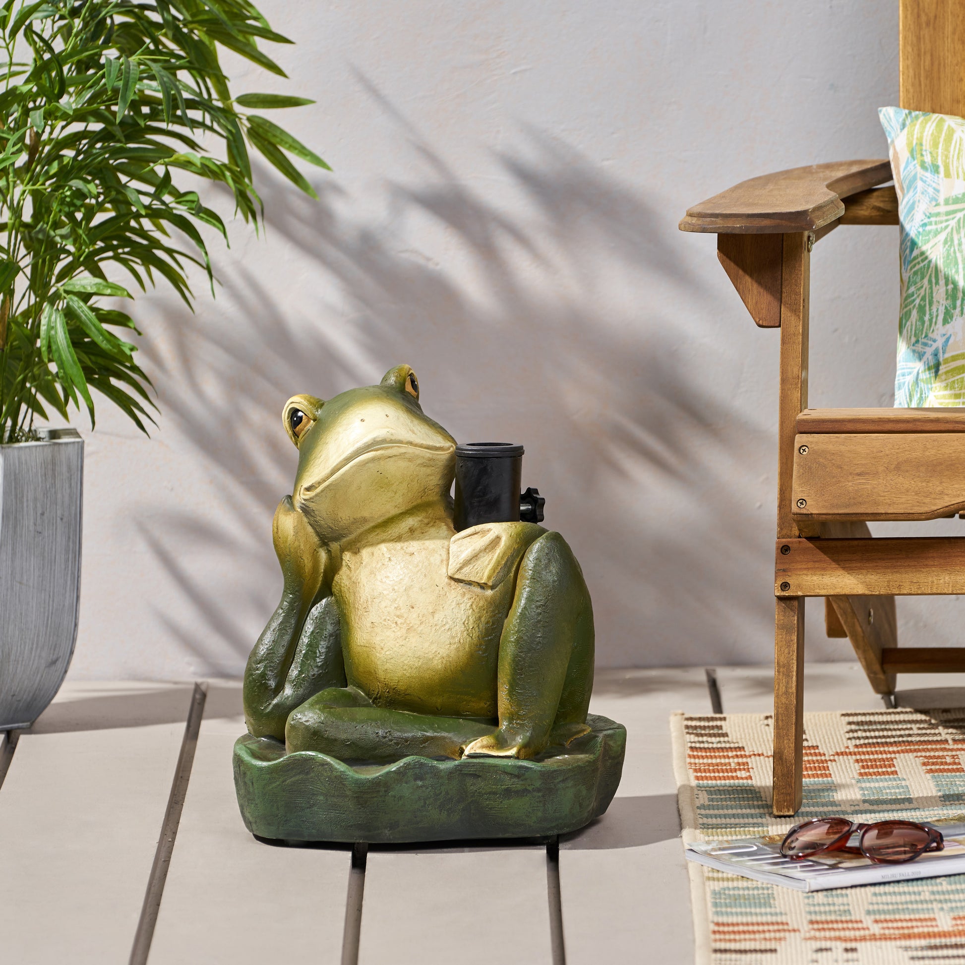 Frog Umbrella Base Green Concrete