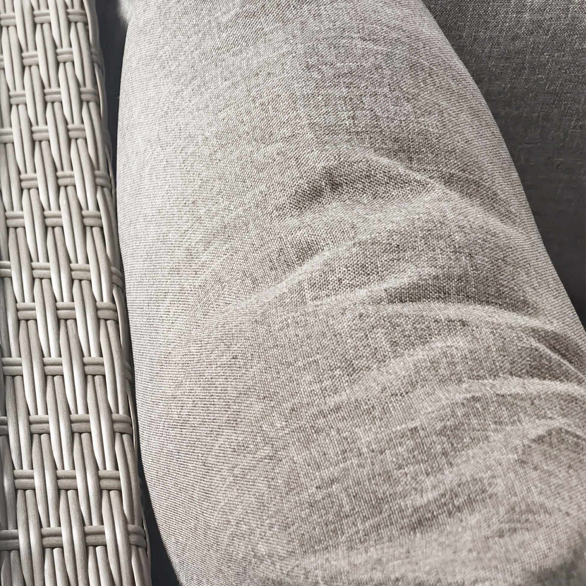 Outsunny Patio Wicker Loveseat With Cushions, 2 Seat Outdoor Pe Rattan Couch, Sofa With Throw Pillows For Porch, Backyard, Garden, Poolside, Gray Gray Steel