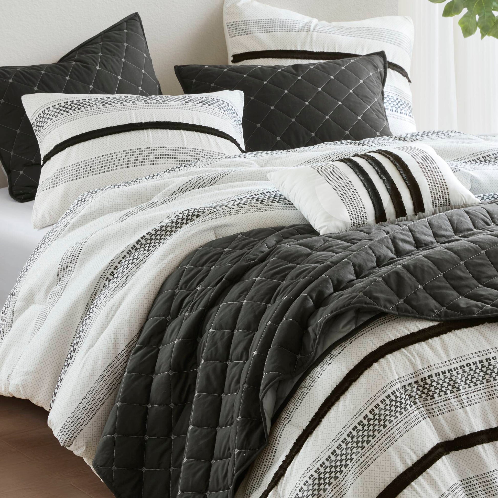 7 Piece Stripe Comforter And Quilt Set Full Queen Multicolor Polyester