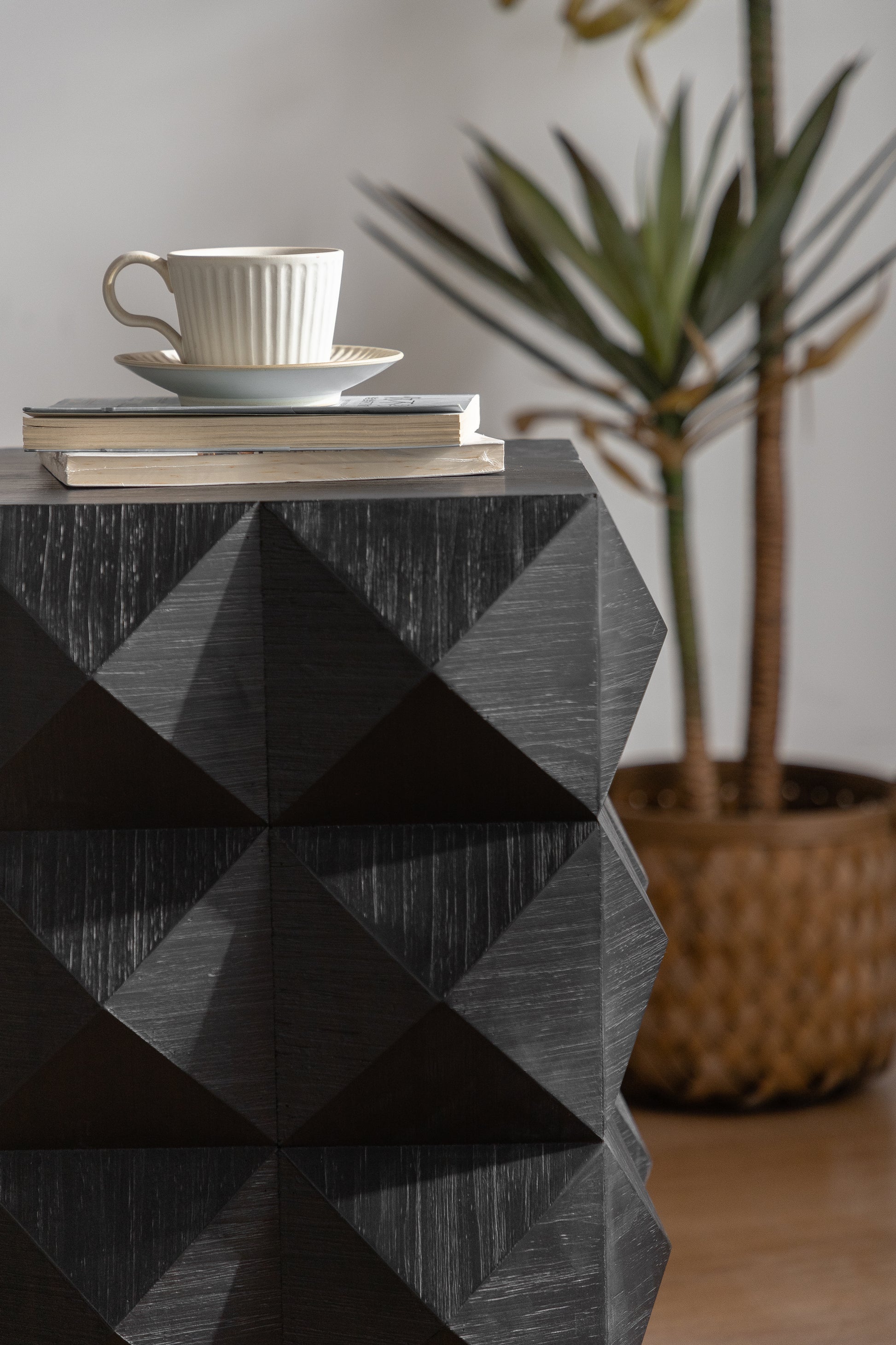 23.62"Height Three Dimensional Embossed Pattern Design Retro Side Table Retro Furniture Black Black Fir Mdf