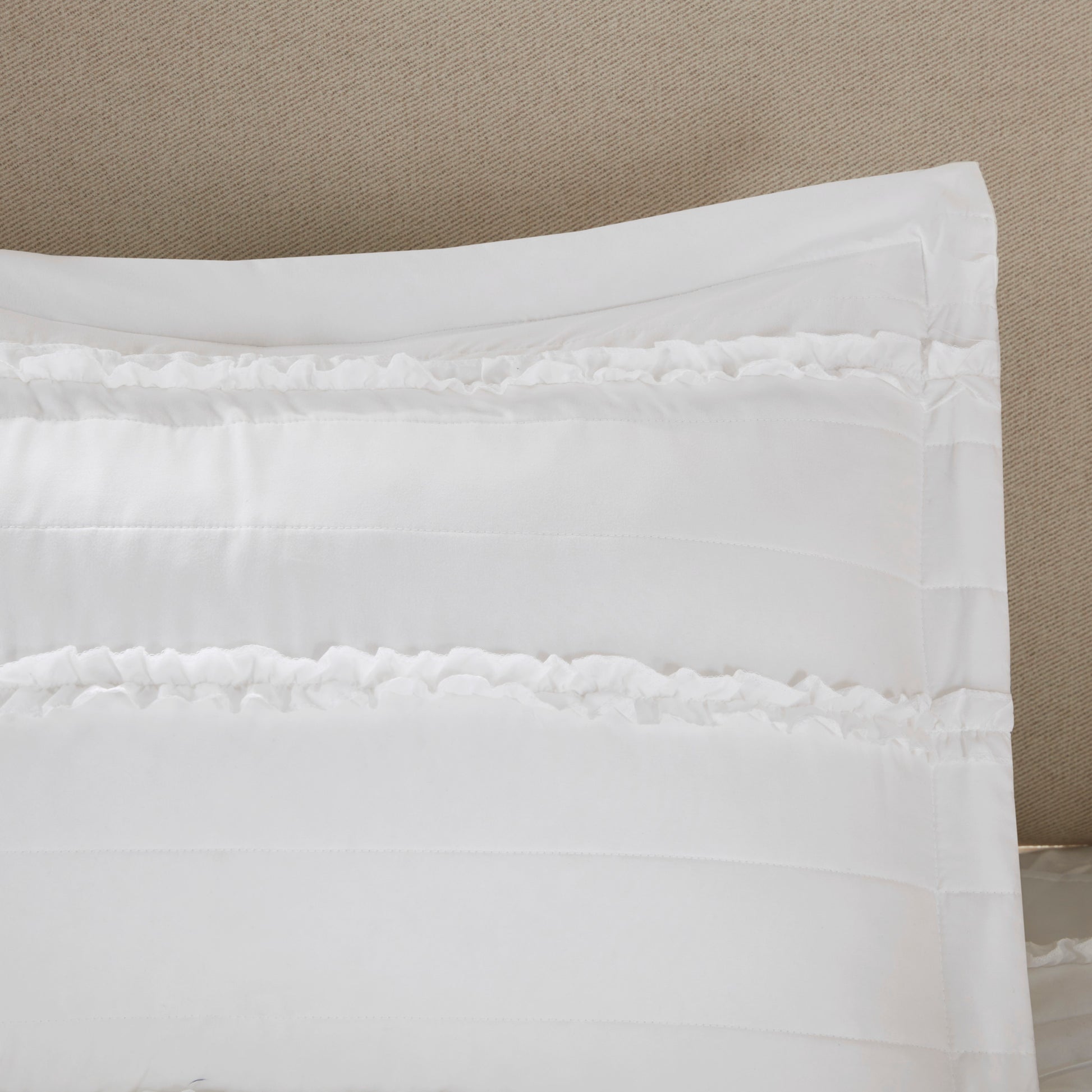 5 Piece Microfiber Ruffled Comforter Set White Cal King California King White Polyester