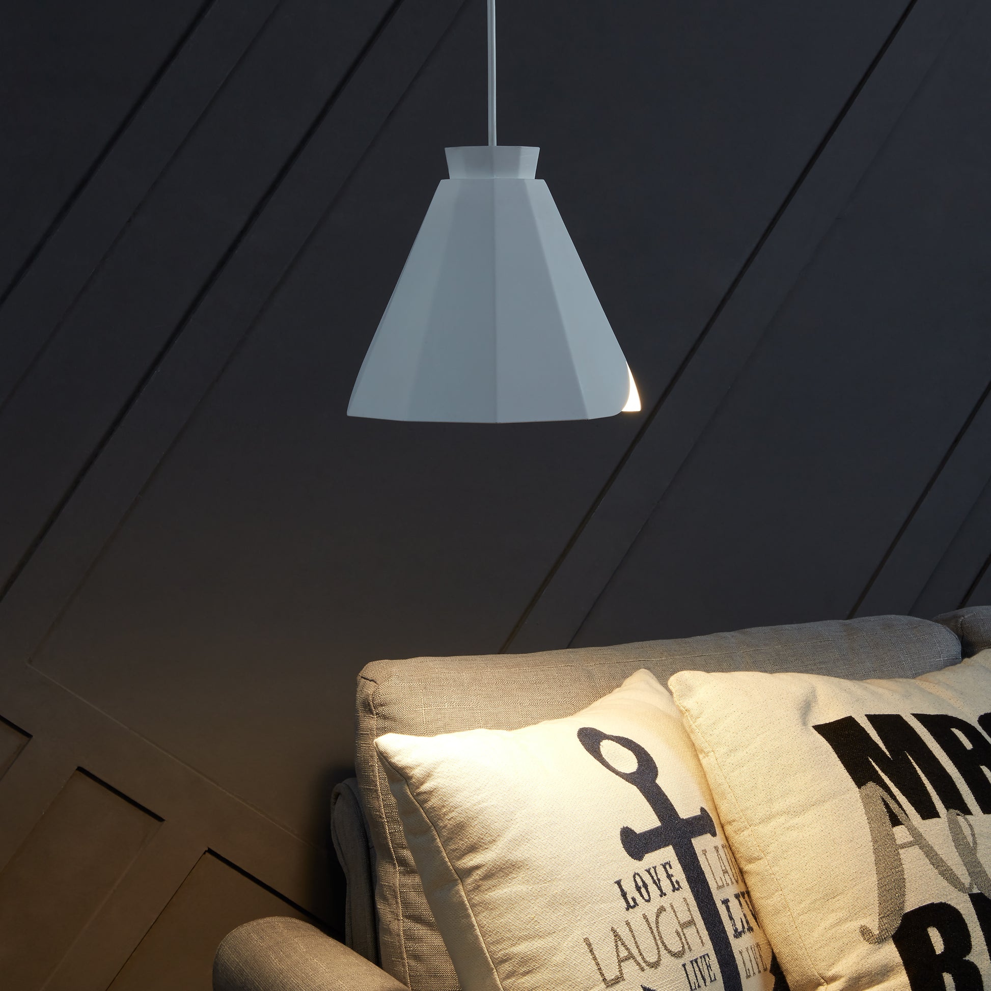 Millie White Midcentury Modern Pendant Lamp White Iron