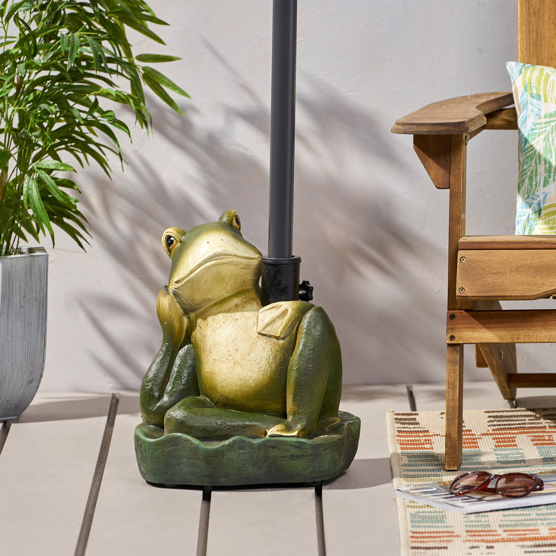 Frog Umbrella Base Green Concrete