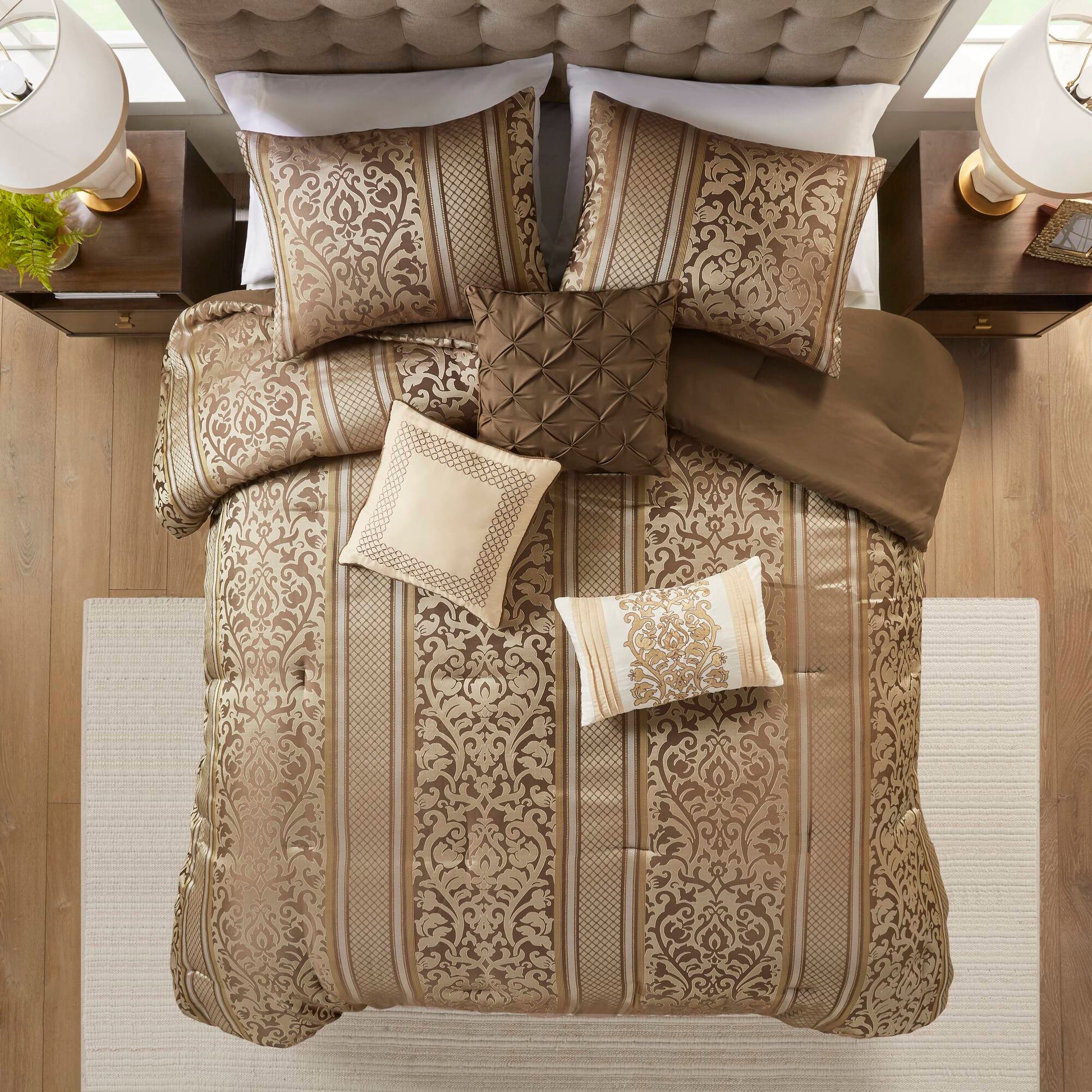 6 Piece Jacquard Comforter Set With Throw Pillows King Cal King Multicolor Polyester