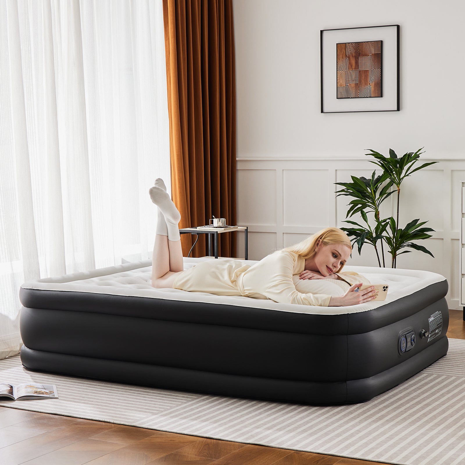 Inflatable Air Mattress With Built In Pump, Queen Size 18In Black Pvc Queen