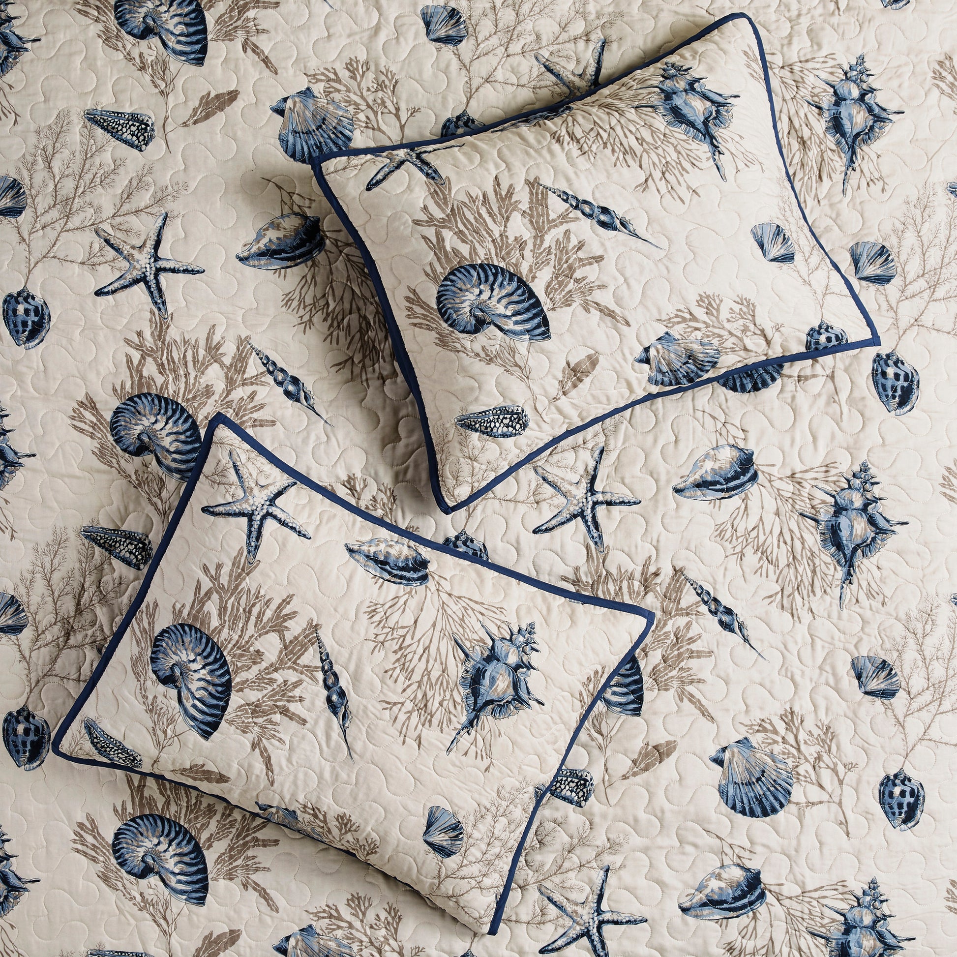 Brushed Microfiber Quilt Set With Throw Pillows Blue Twin Twin Xl Twin Blue Polyester