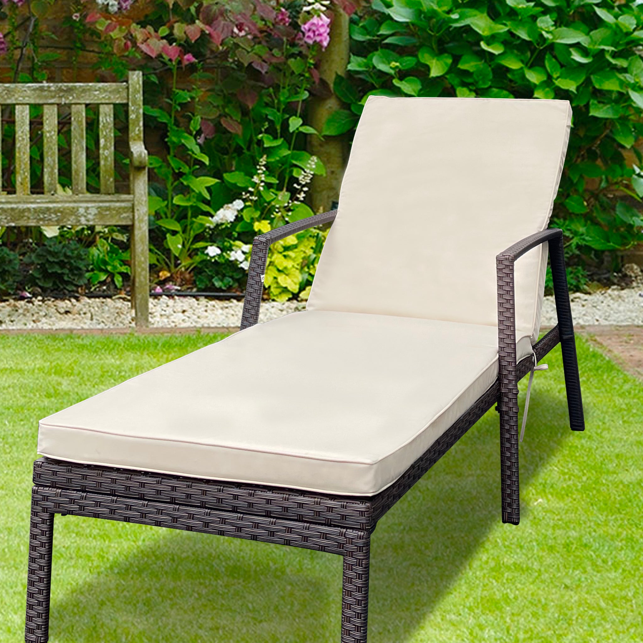 Outdoor Patio Lounge Chairs Rattan Wicker Patio Chaise Lounges Chair Brown Brown Metal