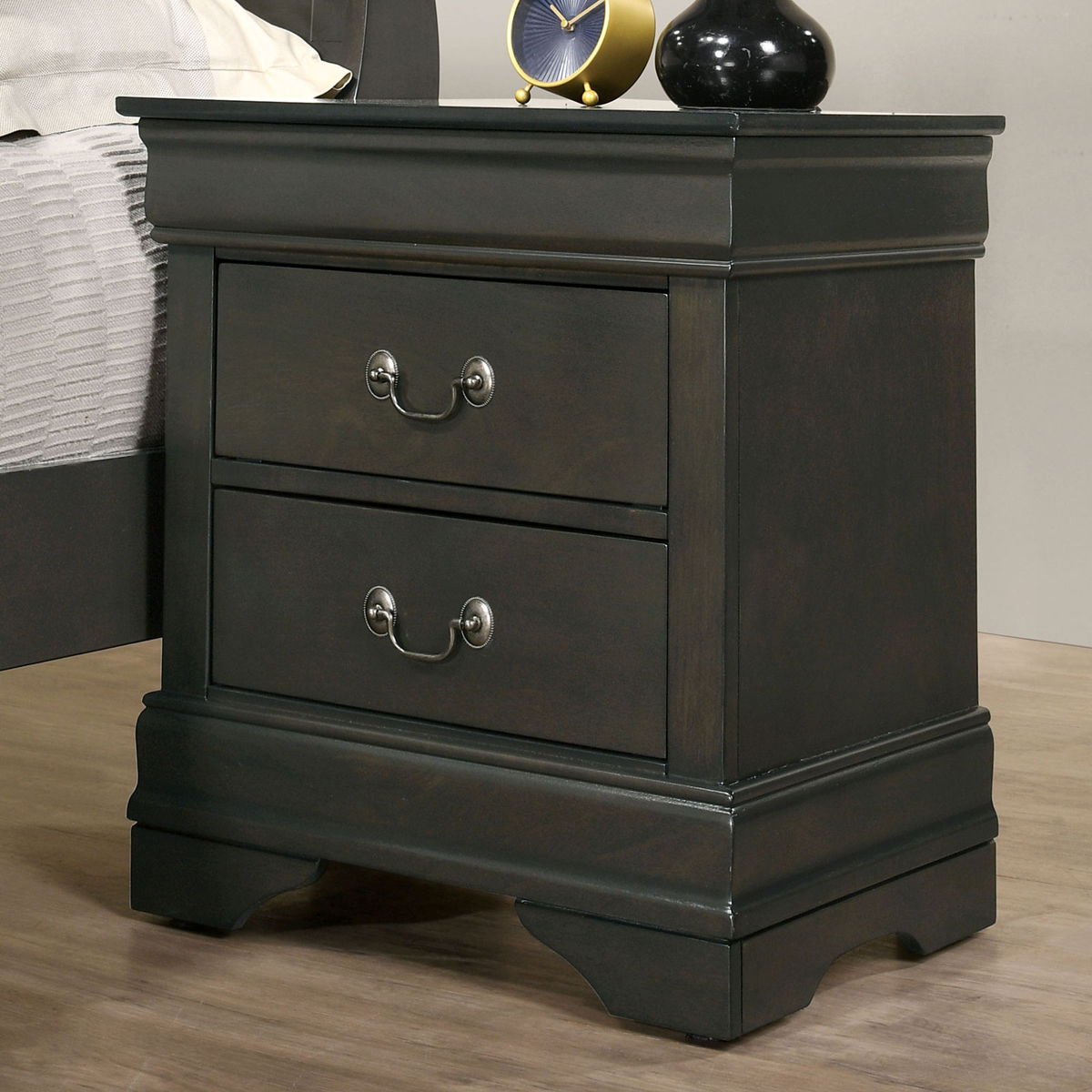 1Pc Nightstand Gray Louis Philippe Solid Wood English Dovetail Construction Antique Nickle Hanging Pulls Gray 2 Drawers Bedroom Bedside Cabinet Contemporary,Transitional Rubberwood Drawers Solid Wood
