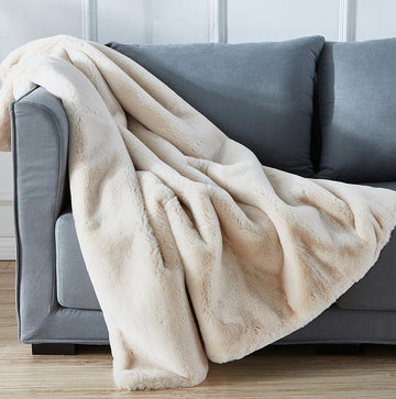 Cassilda Luxury Chinchilla Faux Fur Throw Blanket 50" X 60" Beige Polyester