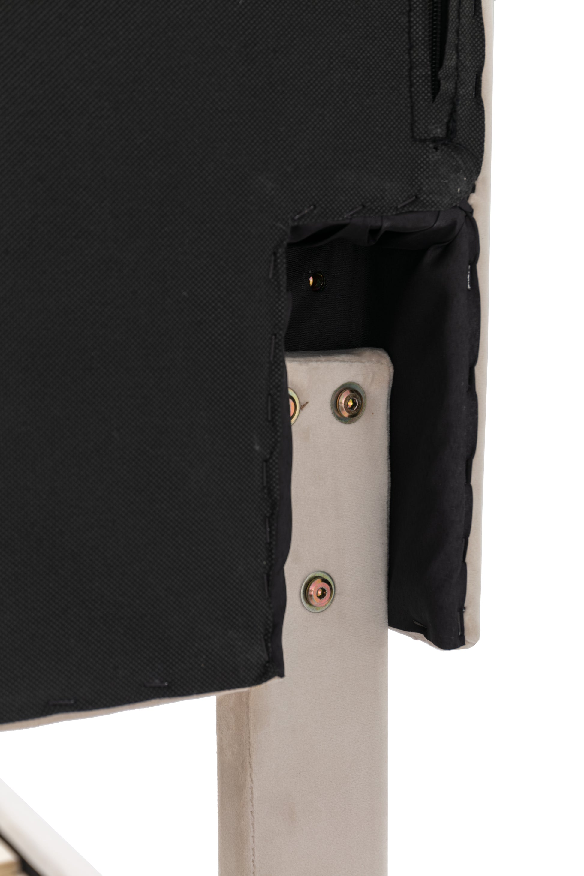 Modern Curved Upholstered Bed, Trim Queen Cream Plywood Fabric